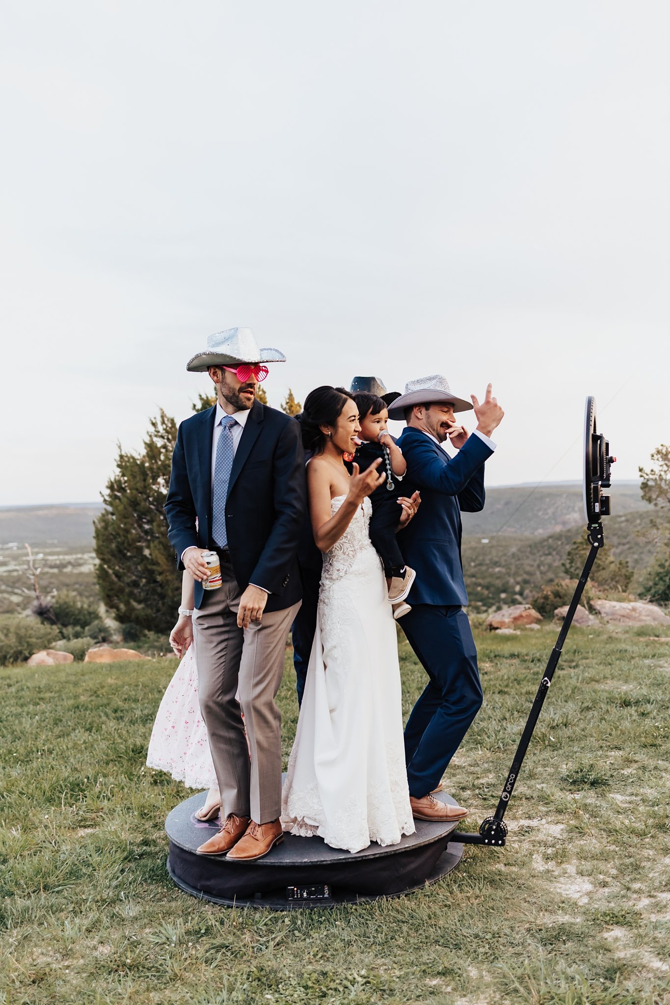 Alicia+lucia+photography+-+desert+wedding+-+blame+her+ranch+wedding+-+santa+fe+wedding+-+ranch+wedding_0175.jpg