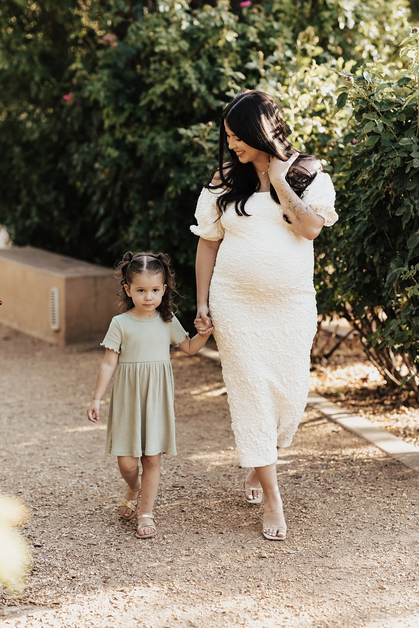 Alicia+lucia+photography+-+family+portraits+-+summer+portraits+-+destination+portraits+-+desert+portraits_0030.jpg