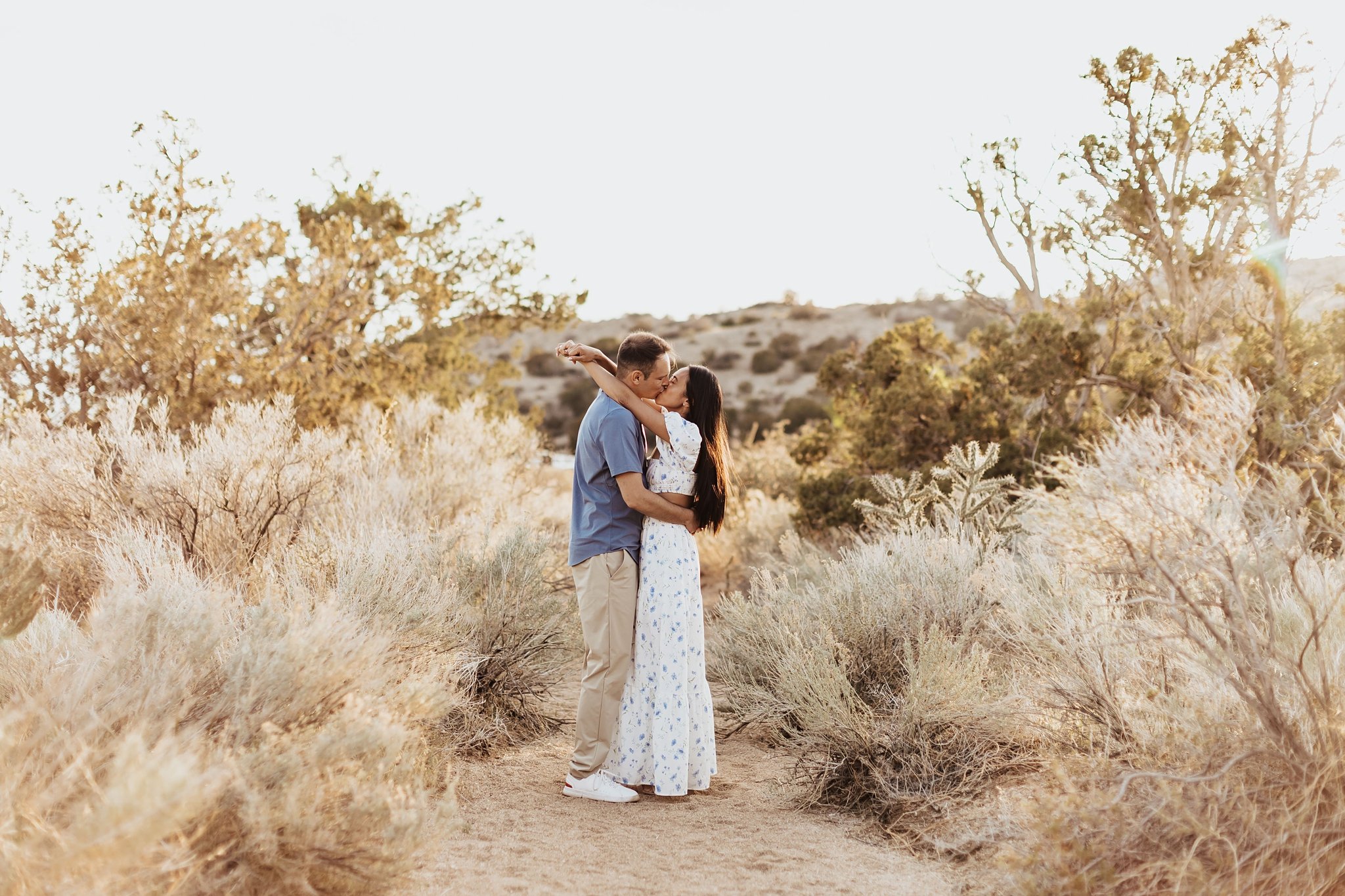 Alicia+lucia+photography+-+engagement+photography+-+desert+engagement+-+southwest+engagement+-+destination+engagement_0006.jpg