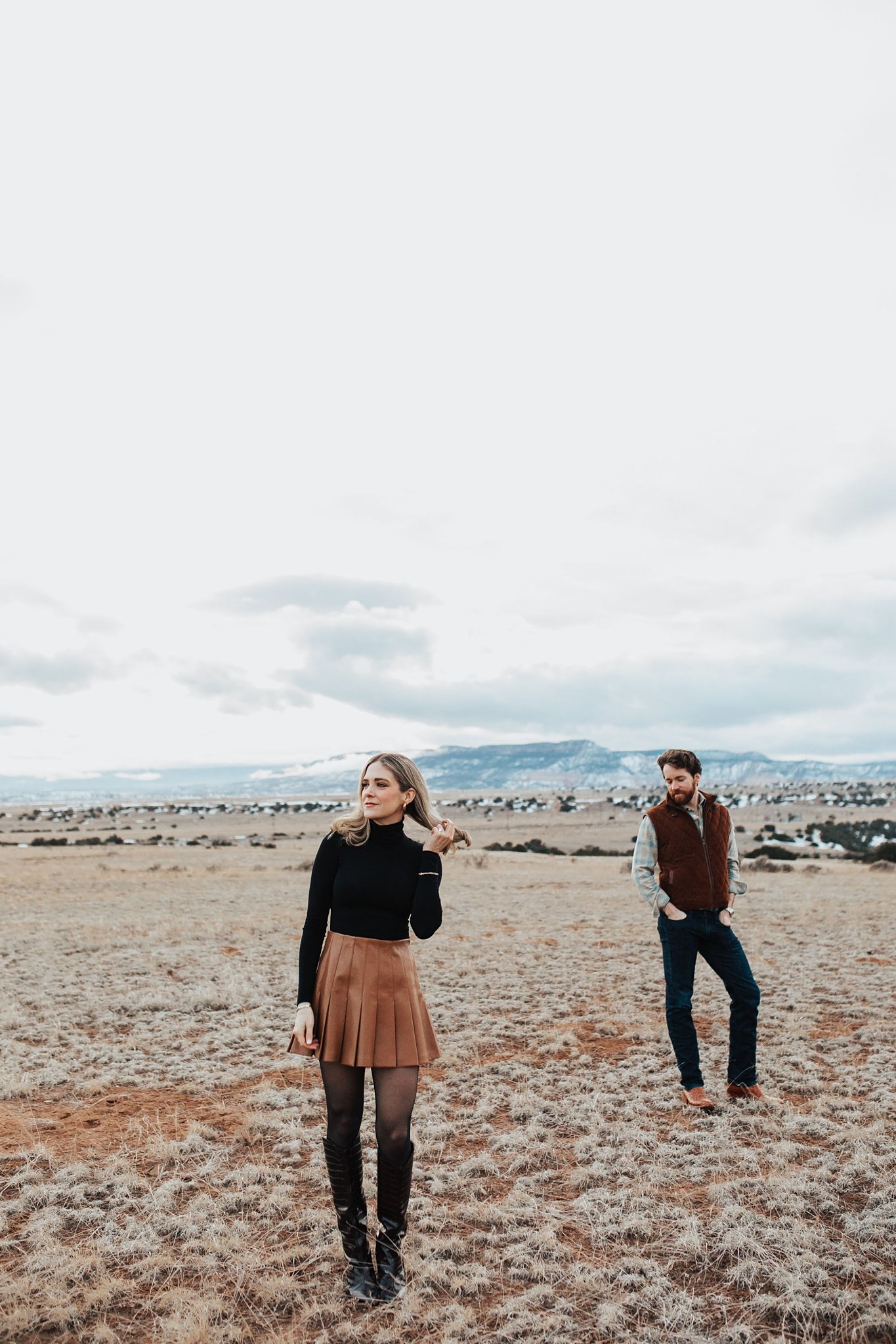 Alicia+lucia+photography+-+engagement+photography+-+desert+engagement+-+southwest+engagement+-+destination+engagement_0028.jpg