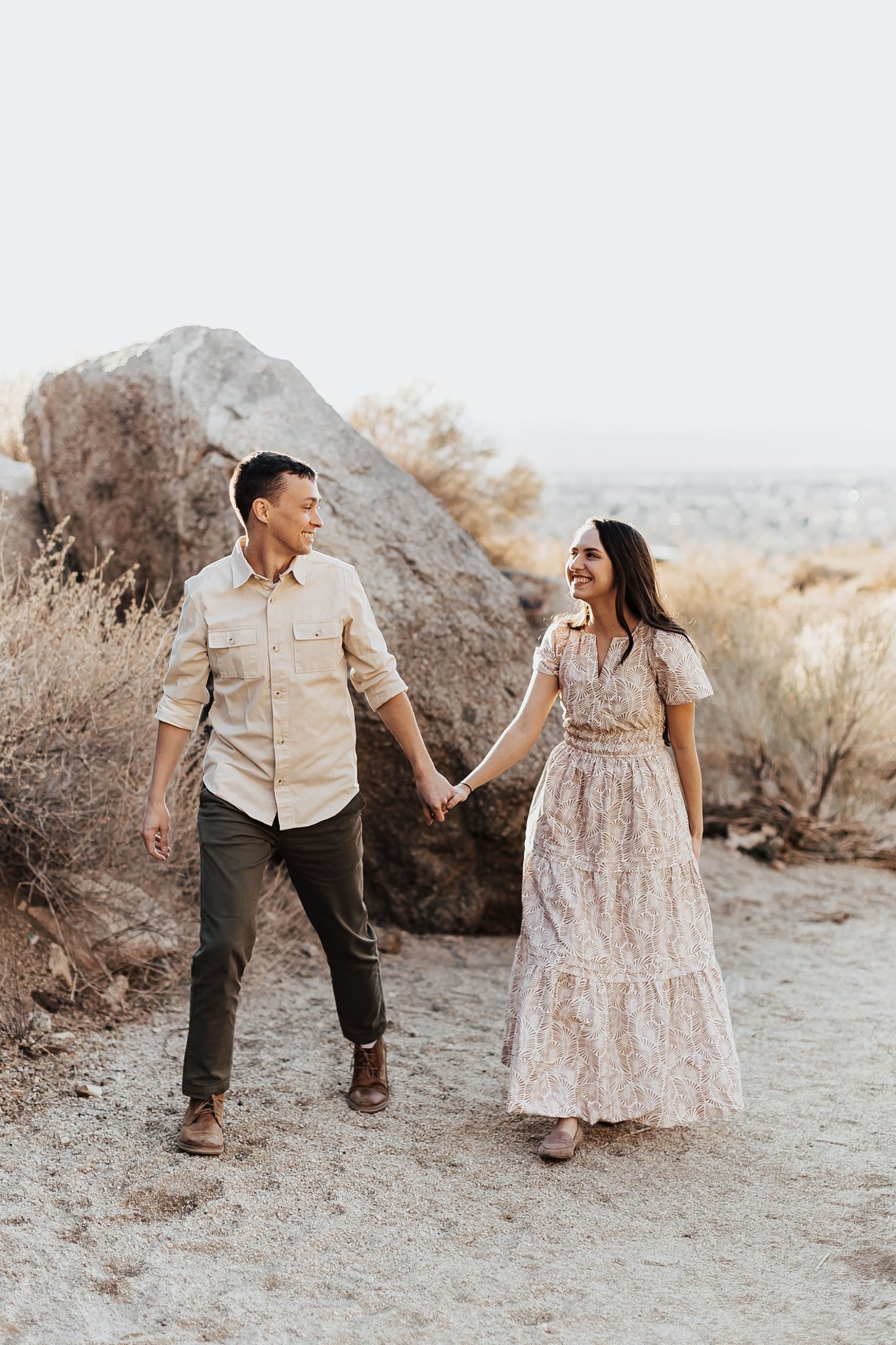 Alicia+lucia+photography+-+engagement+photography+-+desert+engagement+-+southwest+engagement+-+destination+engagement_0049.jpg