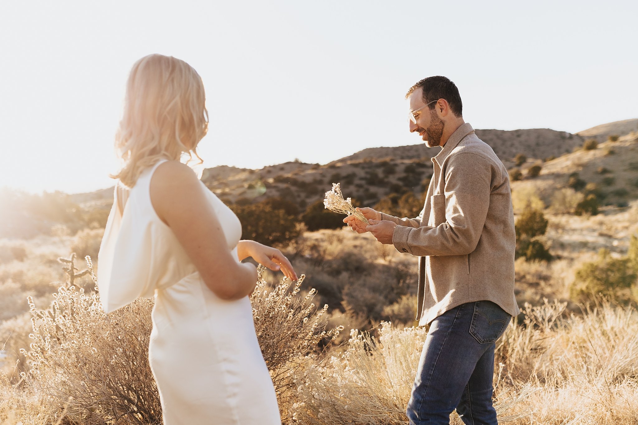Alicia+lucia+photography+-+engagement+photography+-+desert+engagement+-+southwest+engagement+-+destination+engagement_0070.jpg