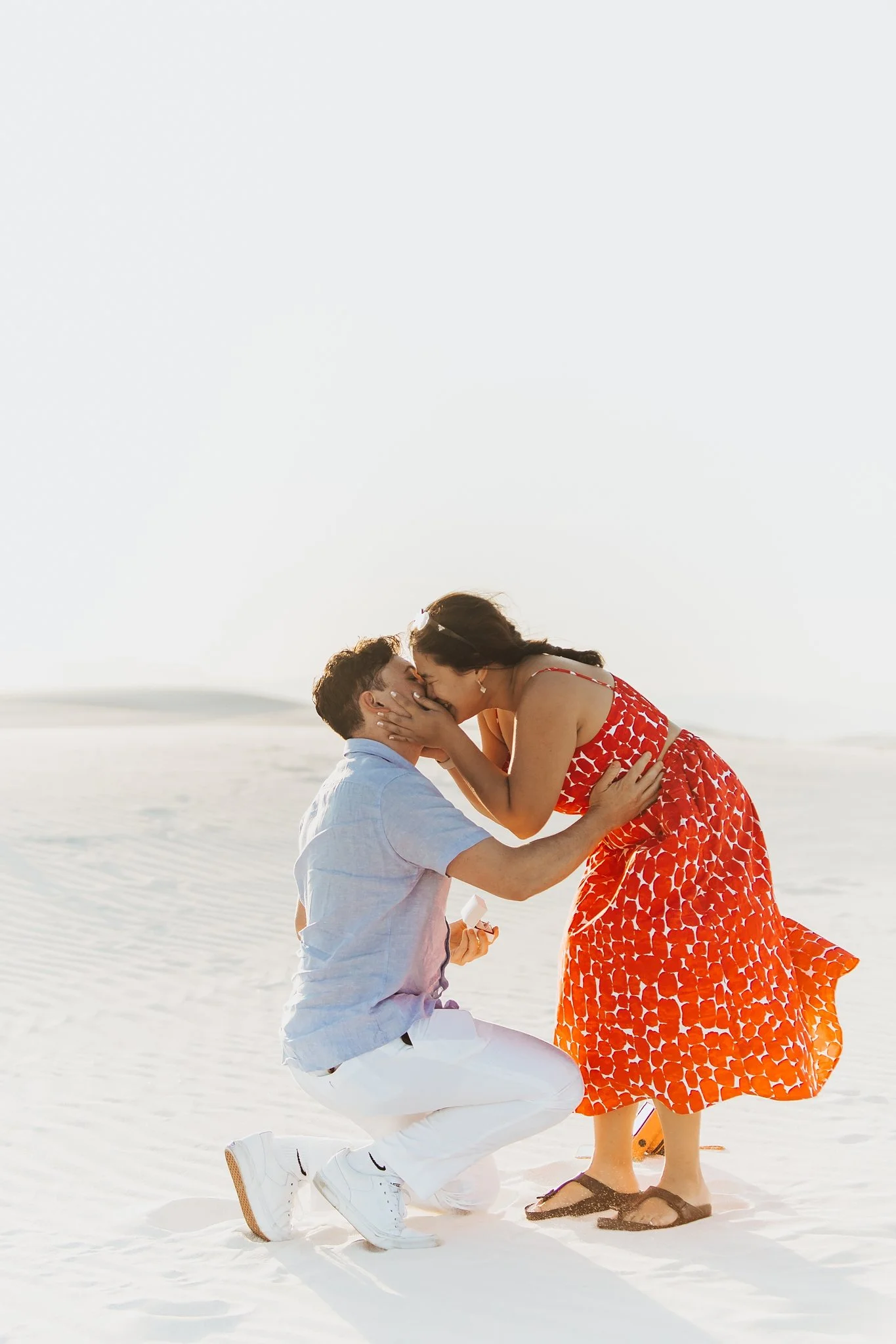 Alicia+lucia+photography+-+white+sands+national+park+-+white+sands+proposal+-+white+sands+wedding+-+white+sands+elopement_0010.jpg