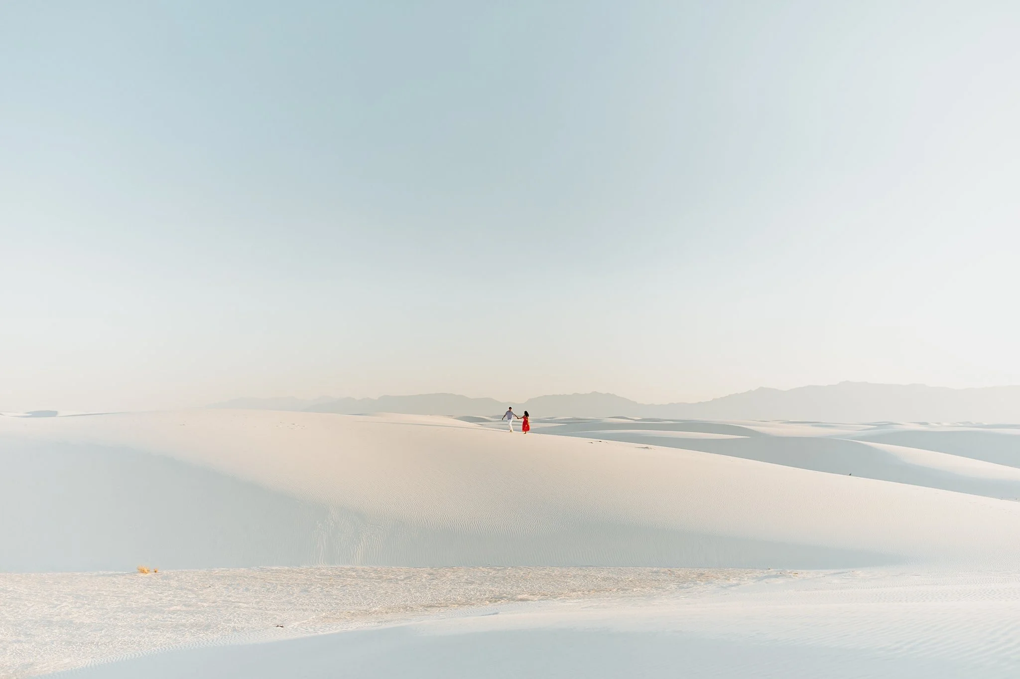 Alicia+lucia+photography+-+white+sands+national+park+-+white+sands+proposal+-+white+sands+wedding+-+white+sands+elopement_0049.jpg