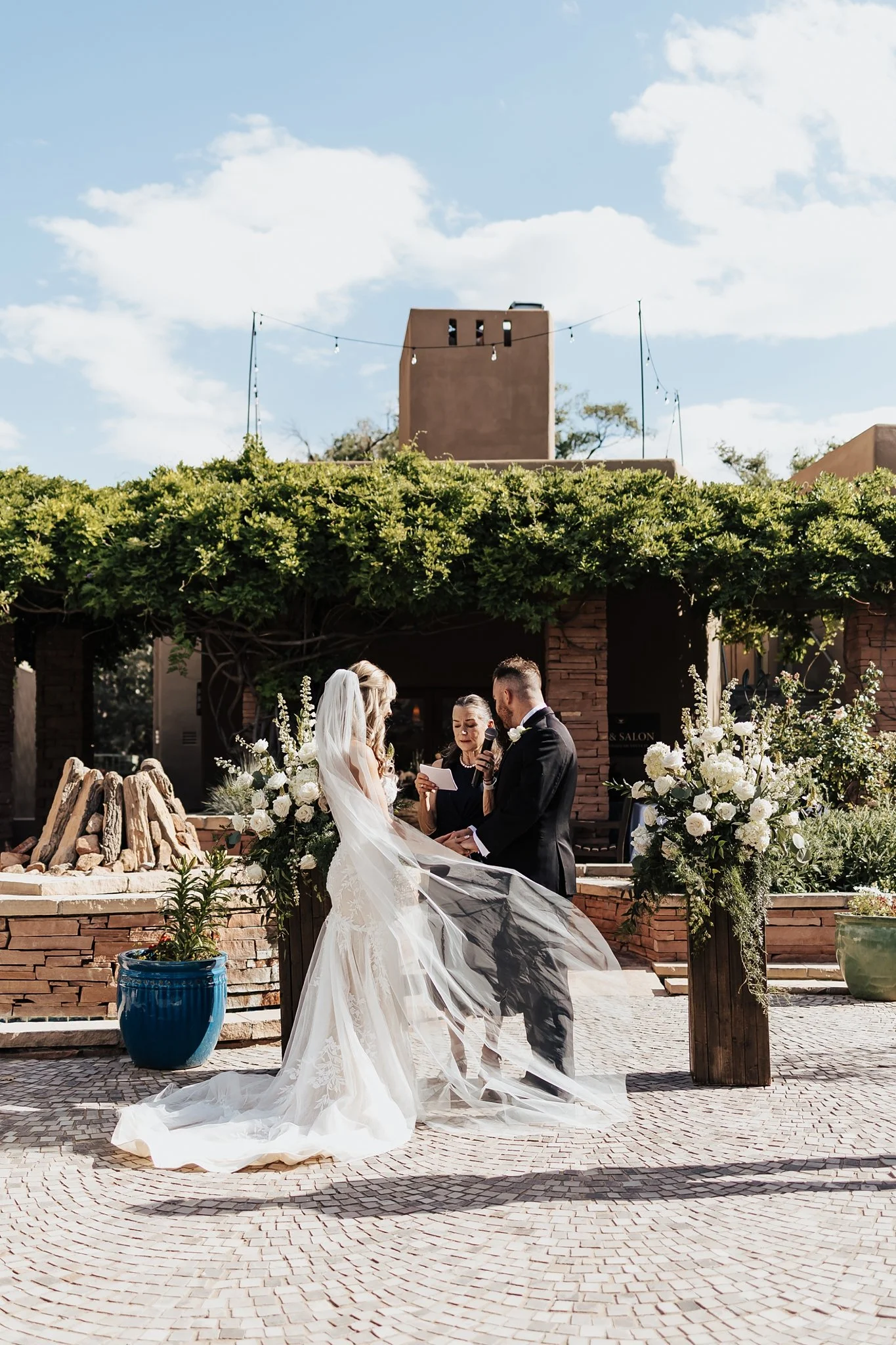 Alicia+lucia+photography+-+la+posada+wedding+-+santa+fe+plaza+-+santa+fe+wedding+-+destination+wedding_0054.jpg