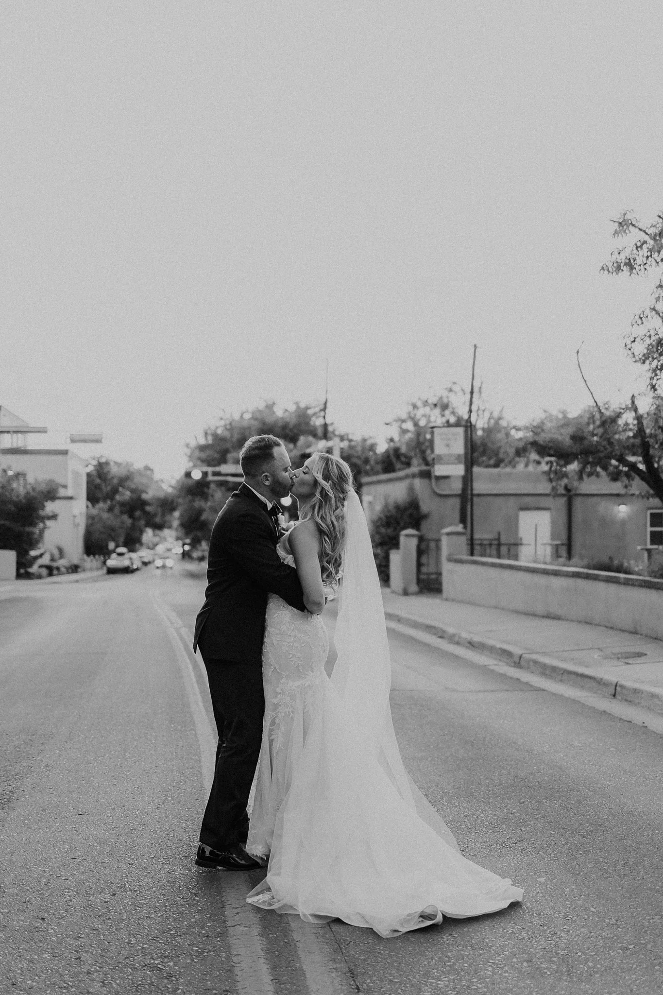Alicia+lucia+photography+-+la+posada+wedding+-+santa+fe+plaza+-+santa+fe+wedding+-+destination+wedding_0170.jpg