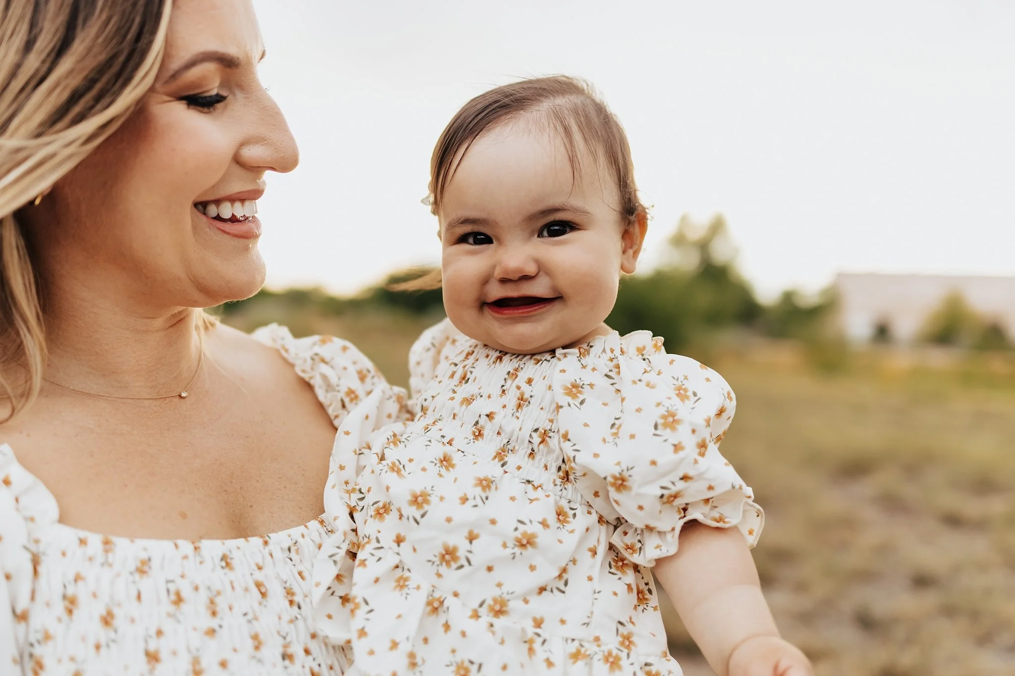 Alicia+lucia+photography+-+family+photography+-+desert+photography+-+santa+fe+photography_0027.jpg