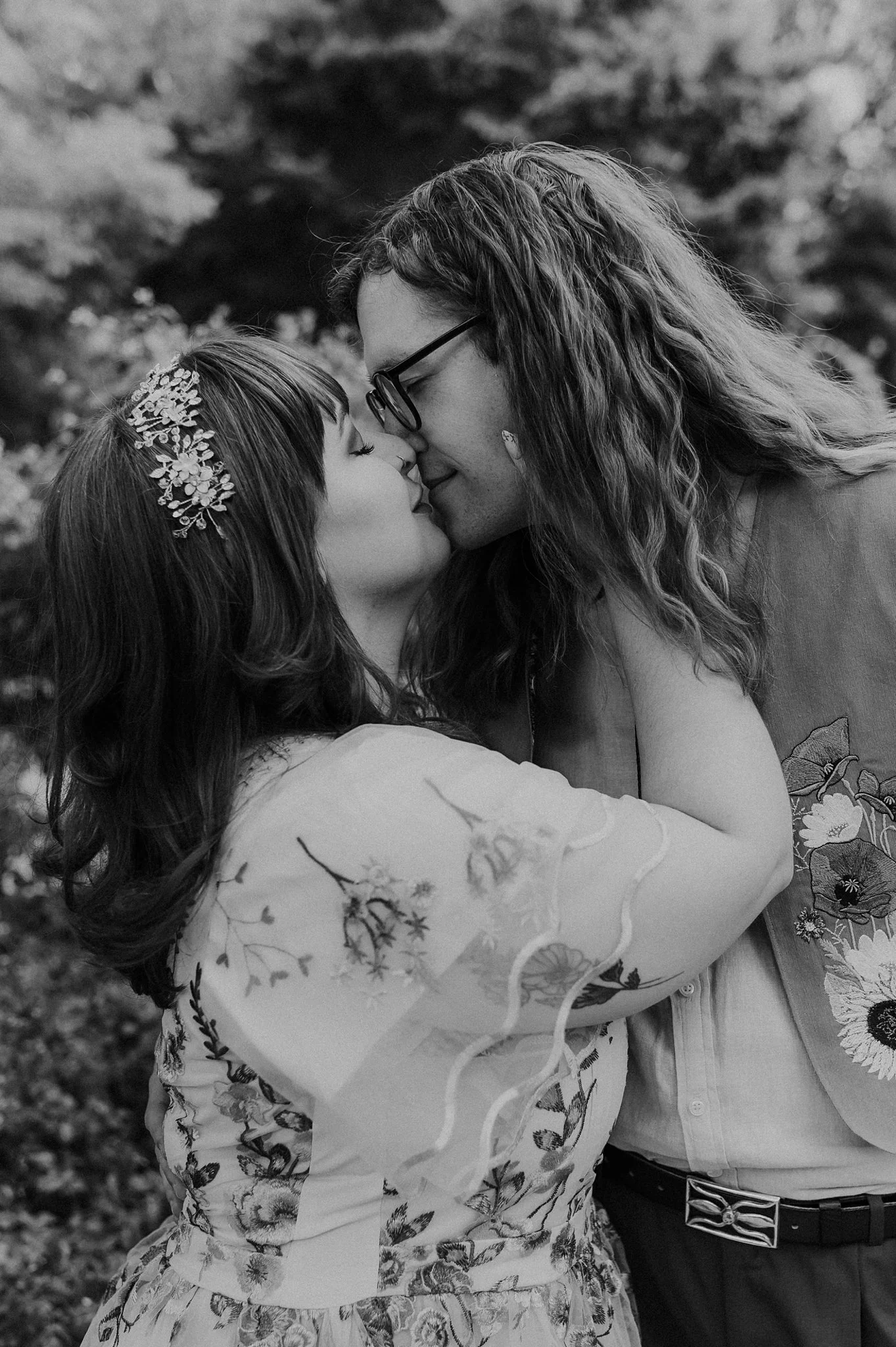 Alicia+lucia+photography+-+chapel+wedding+-+garden+wedding+-+unm+alumni+chapel_0032.jpg