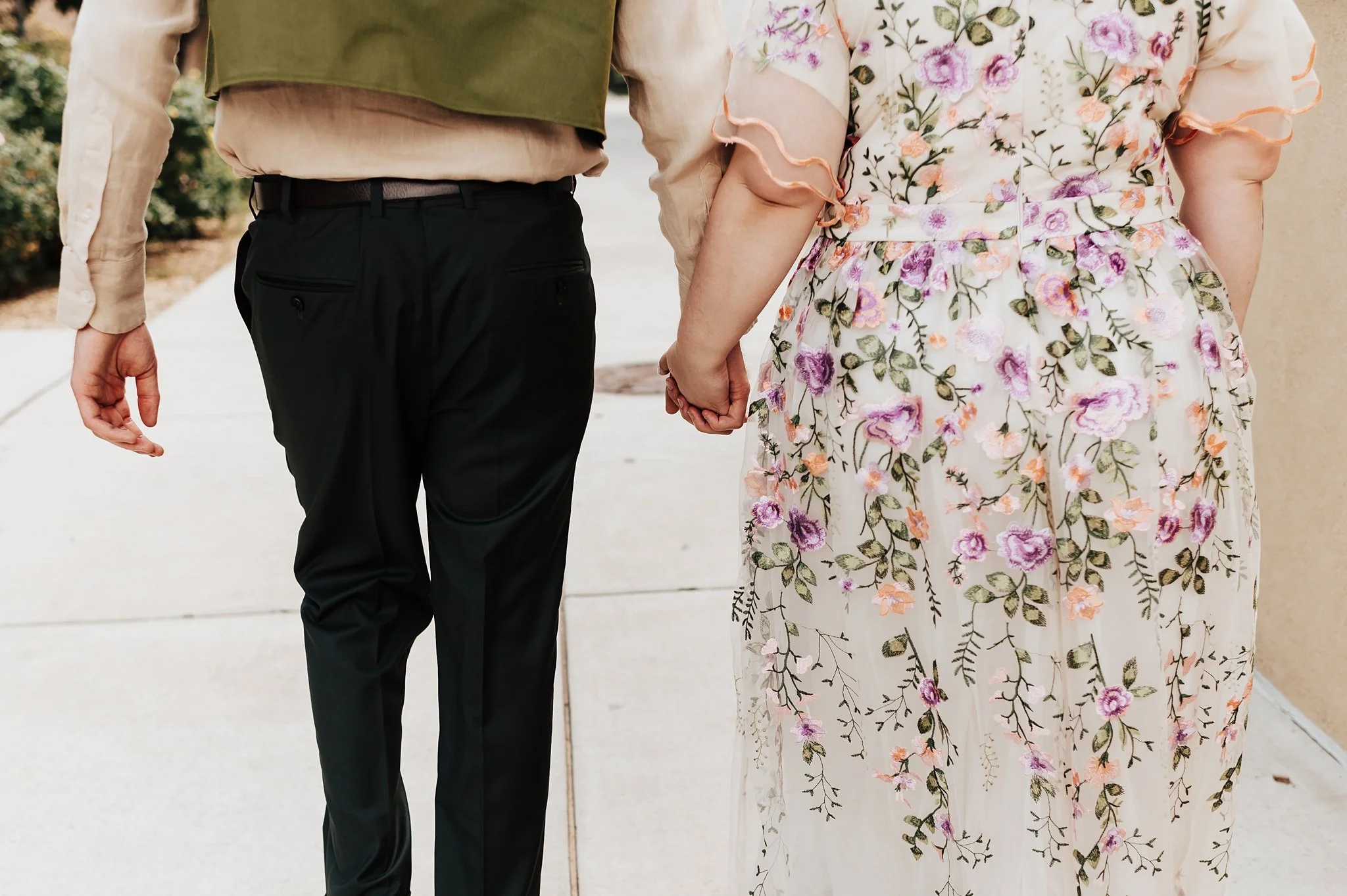 Alicia+lucia+photography+-+chapel+wedding+-+garden+wedding+-+unm+alumni+chapel_0035.jpg