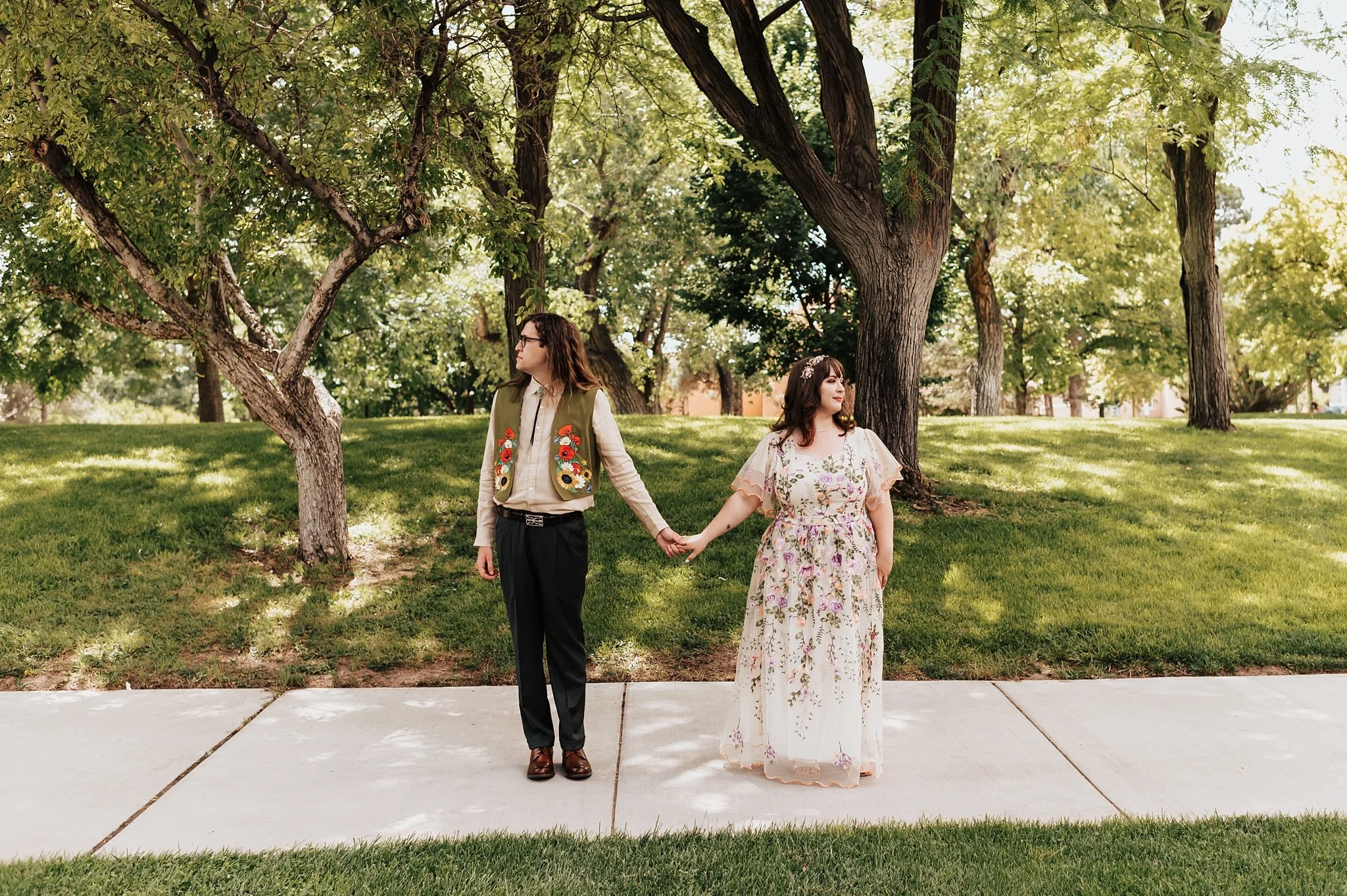 Alicia+lucia+photography+-+chapel+wedding+-+garden+wedding+-+unm+alumni+chapel_0041.jpg