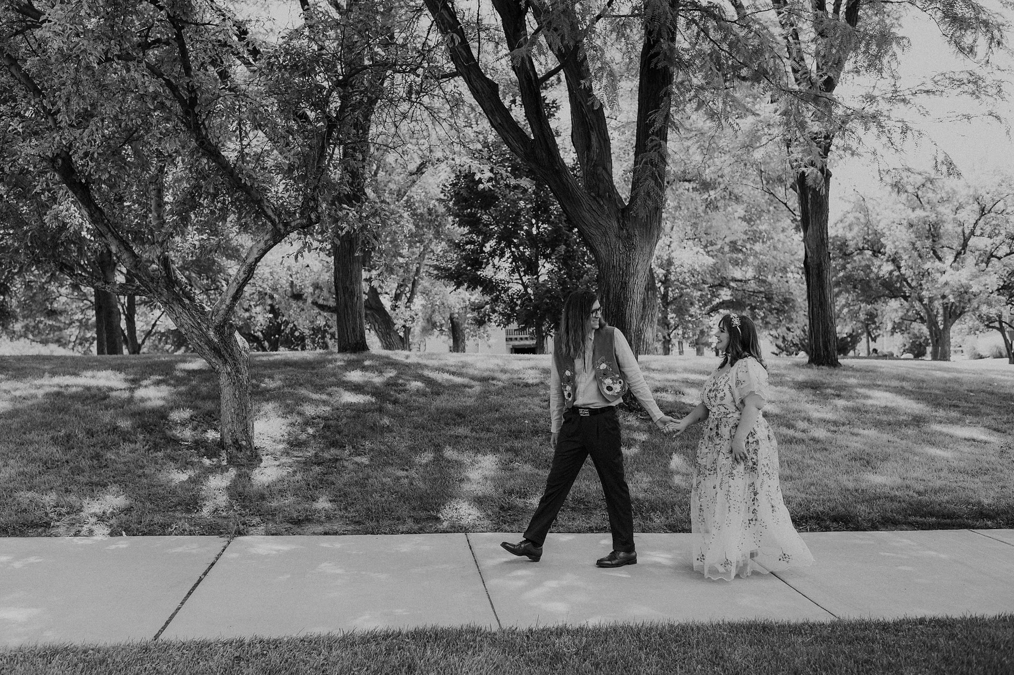 Alicia+lucia+photography+-+chapel+wedding+-+garden+wedding+-+unm+alumni+chapel_0042.jpg