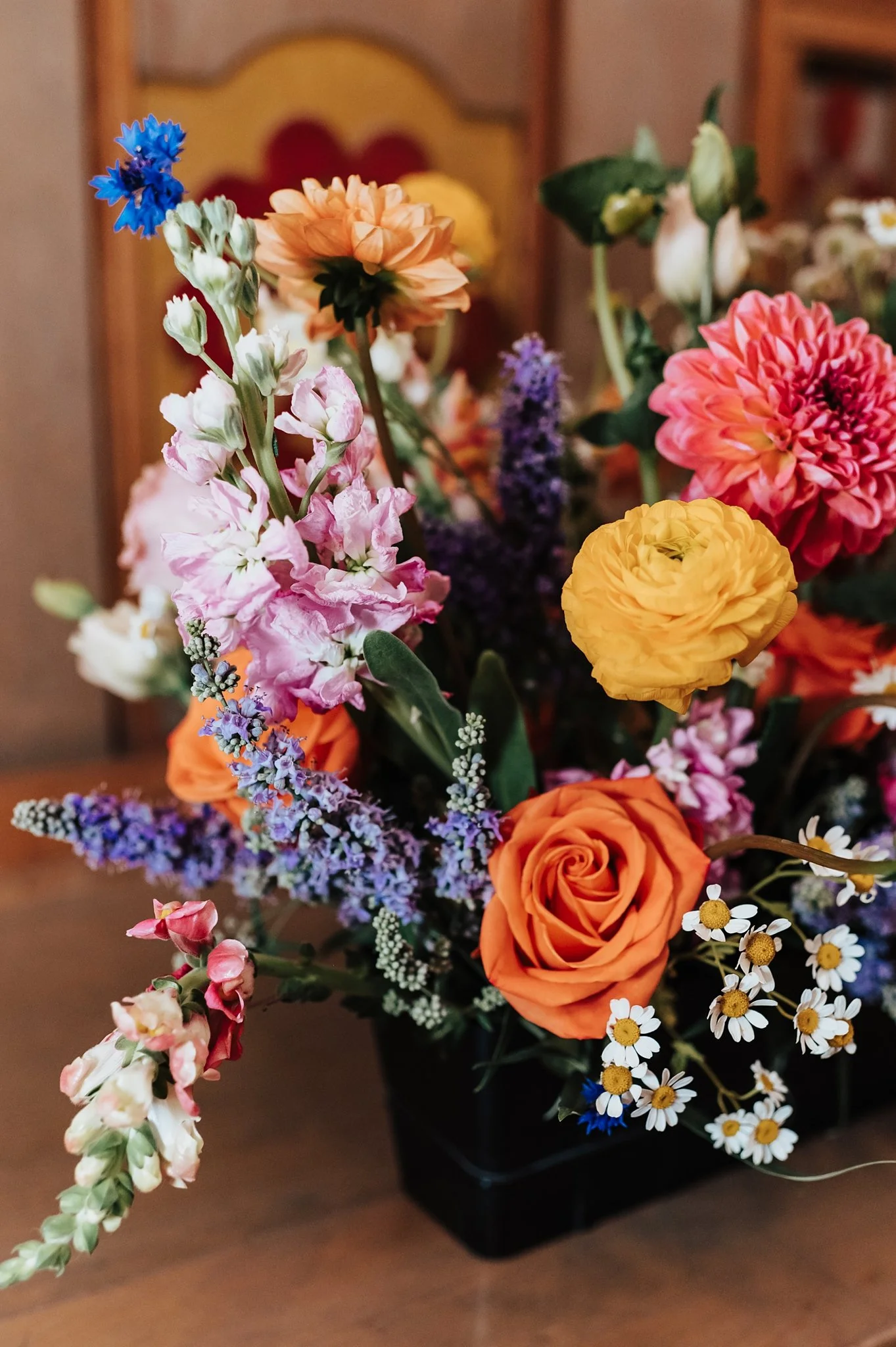 Alicia+lucia+photography+-+chapel+wedding+-+garden+wedding+-+unm+alumni+chapel_0047.jpg