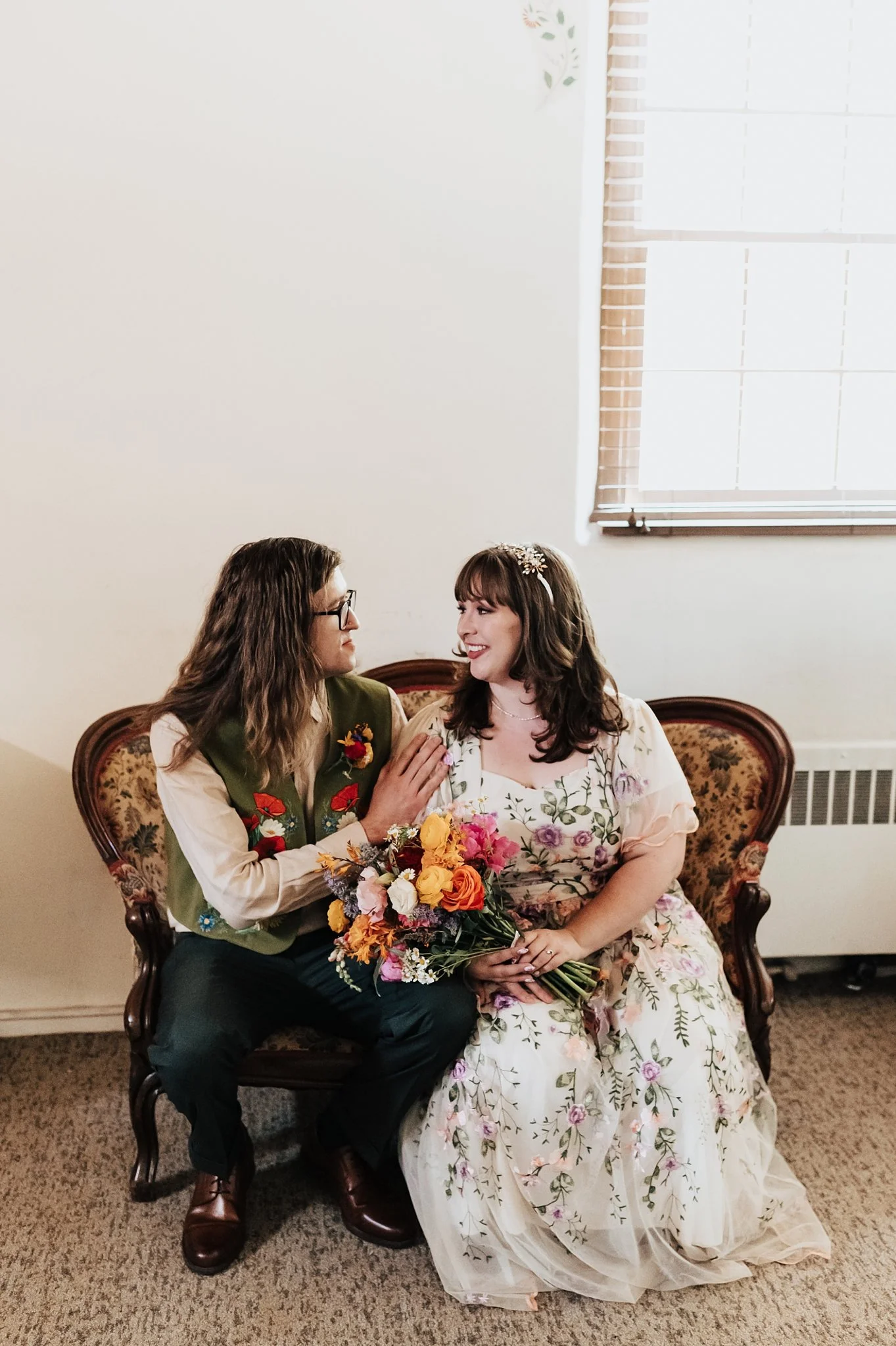 Alicia+lucia+photography+-+chapel+wedding+-+garden+wedding+-+unm+alumni+chapel_0066.jpg