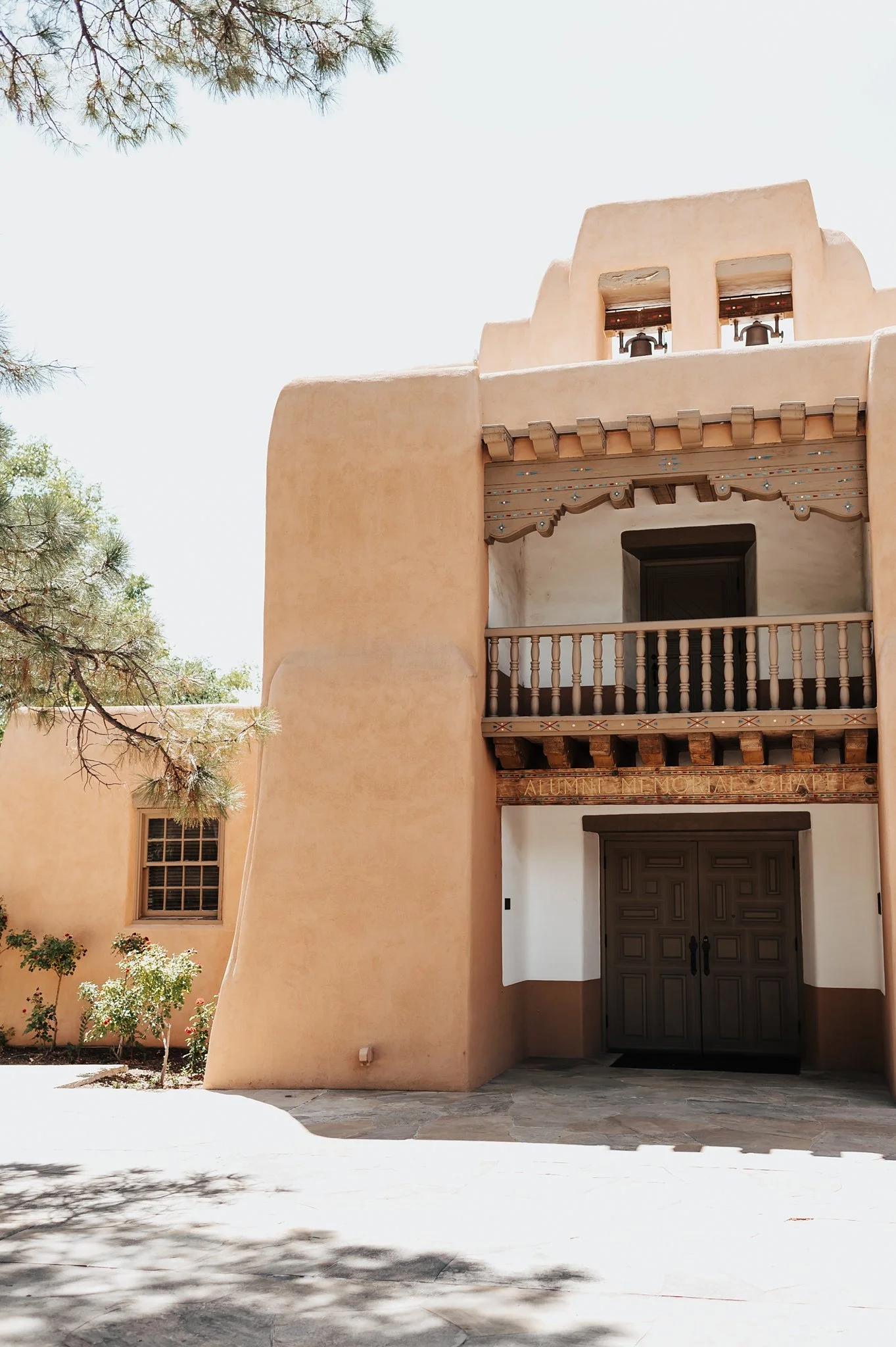 Alicia+lucia+photography+-+chapel+wedding+-+garden+wedding+-+unm+alumni+chapel_0071.jpg