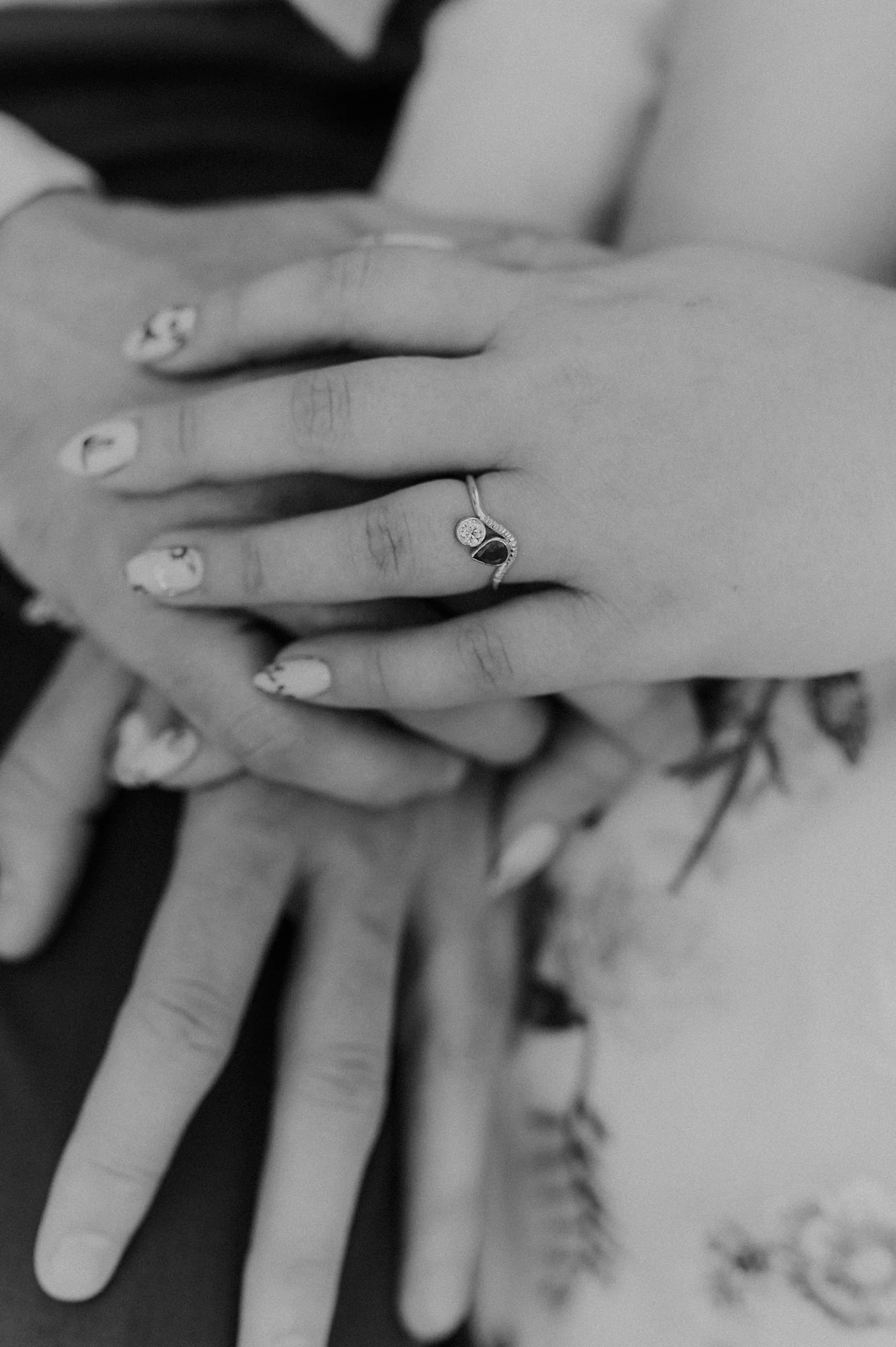 Alicia+lucia+photography+-+chapel+wedding+-+garden+wedding+-+unm+alumni+chapel_0081.jpg