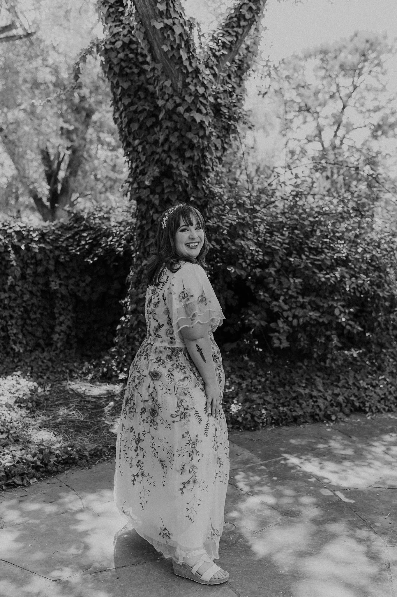 Alicia+lucia+photography+-+chapel+wedding+-+garden+wedding+-+unm+alumni+chapel_0087.jpg