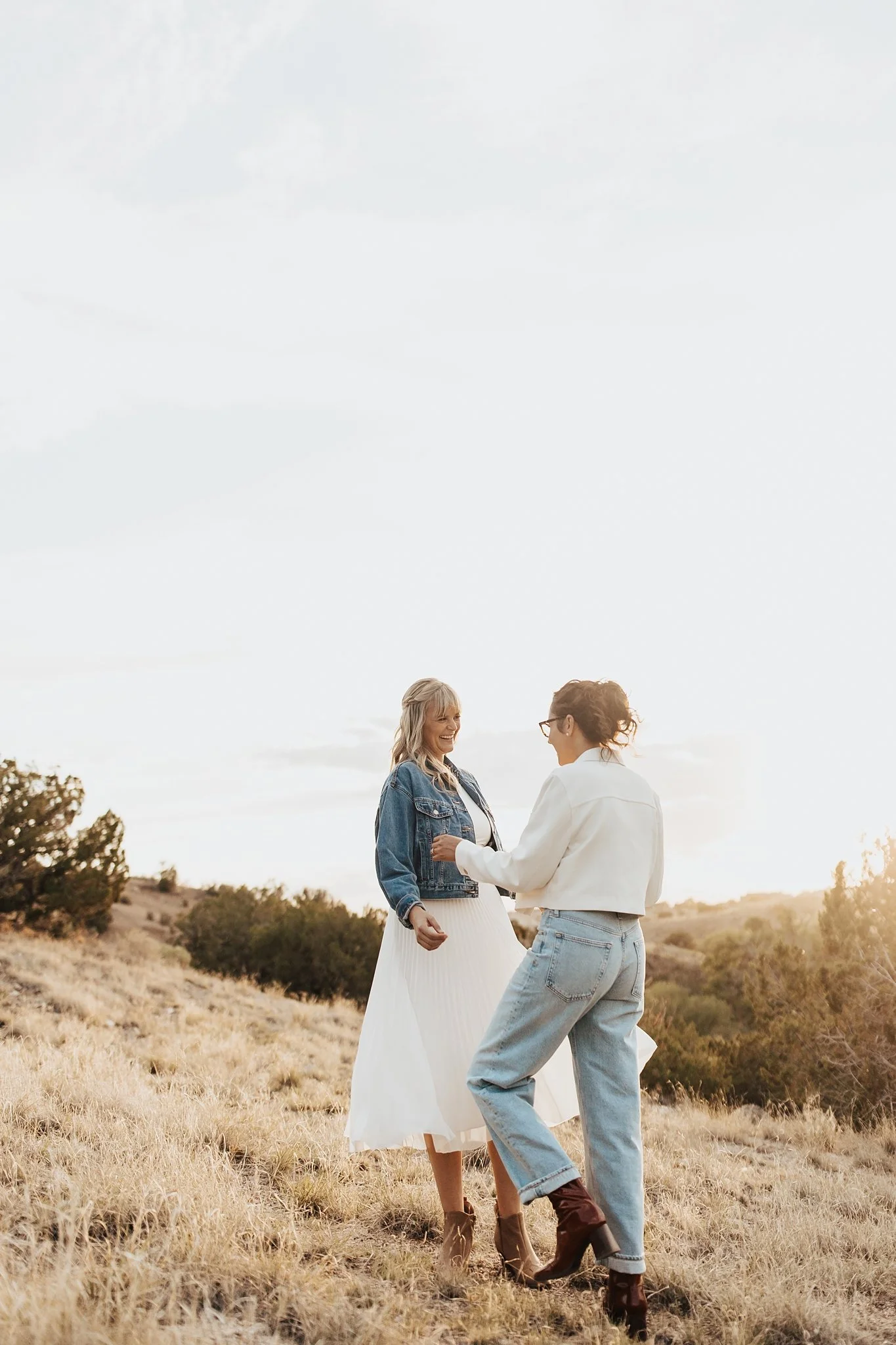 Alicia+lucia+photography+-+desert+engagement+-+southwest+wedding+-+destination+wedding_0040.jpg