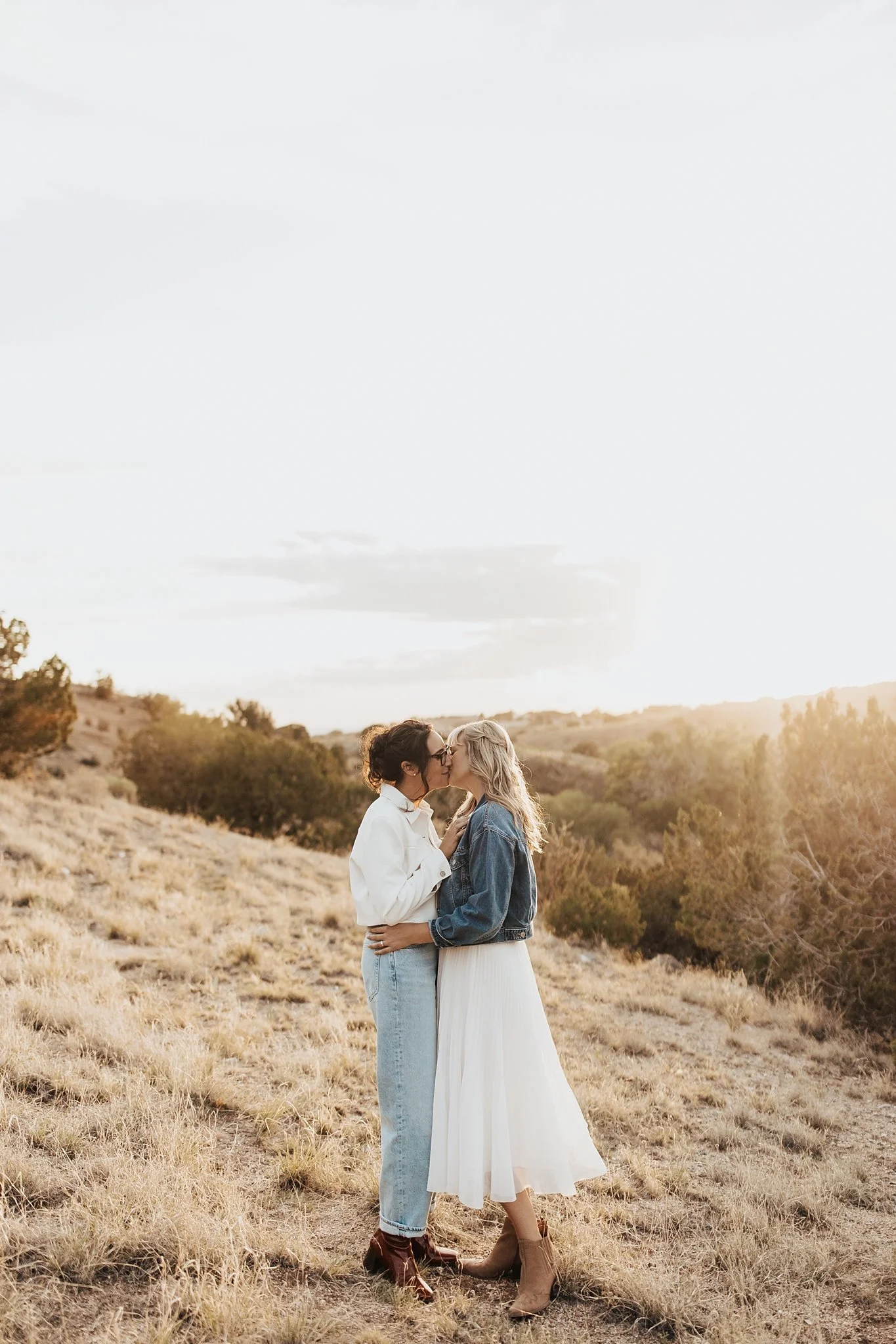 Alicia+lucia+photography+-+desert+engagement+-+southwest+wedding+-+destination+wedding_0043.jpg