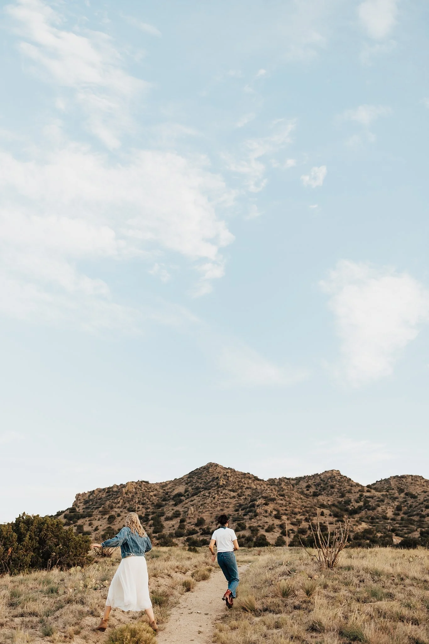 Alicia+lucia+photography+-+desert+engagement+-+southwest+wedding+-+destination+wedding_0055.jpg