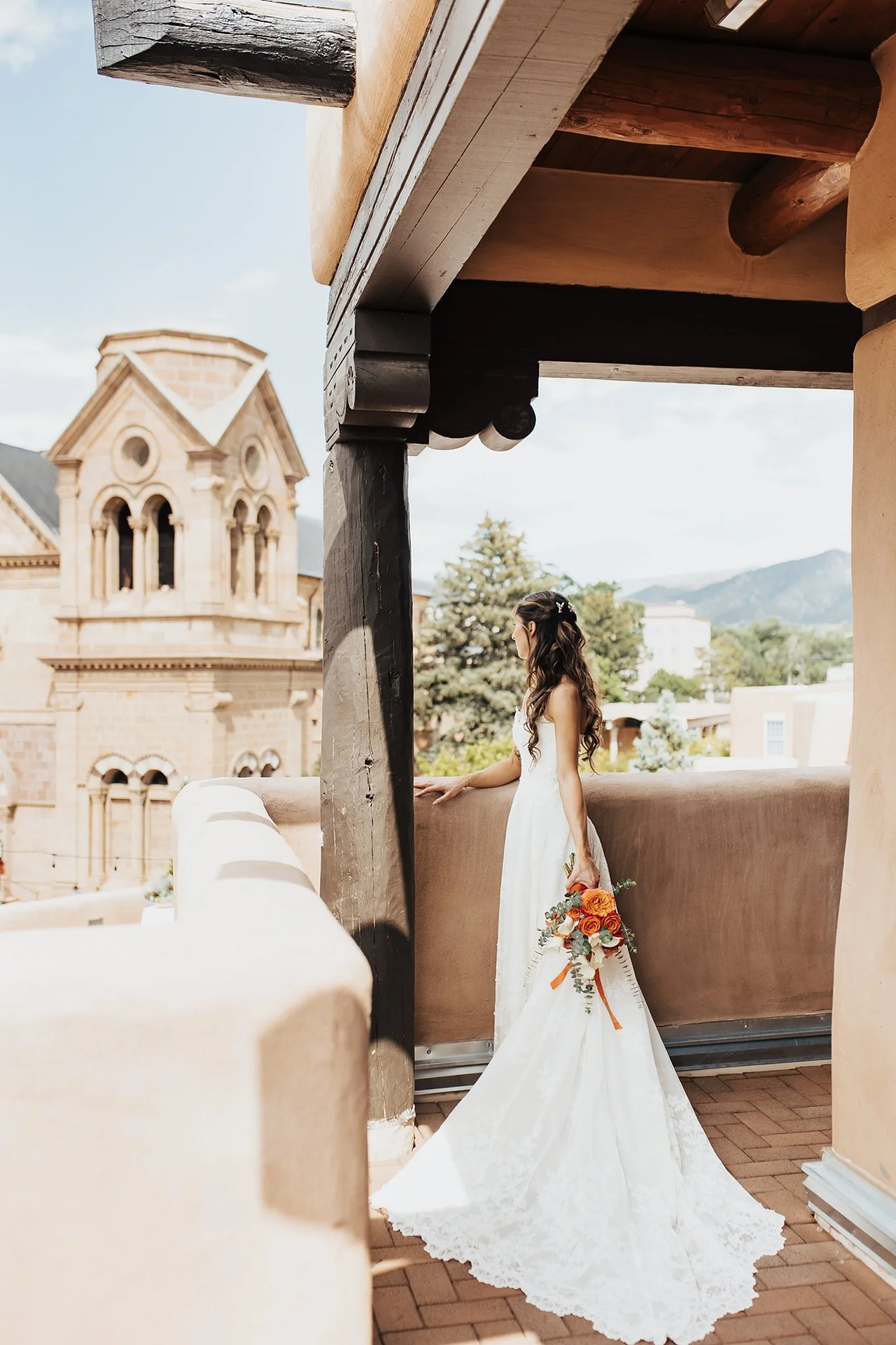 Alicia+lucia+photography+-+santa+fe+plaza+-+la+fonda+wedding+-+destination+wedding_0026.jpg