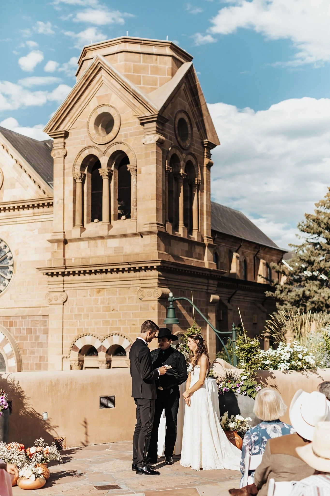 Alicia+lucia+photography+-+santa+fe+plaza+-+la+fonda+wedding+-+destination+wedding_0051.jpg