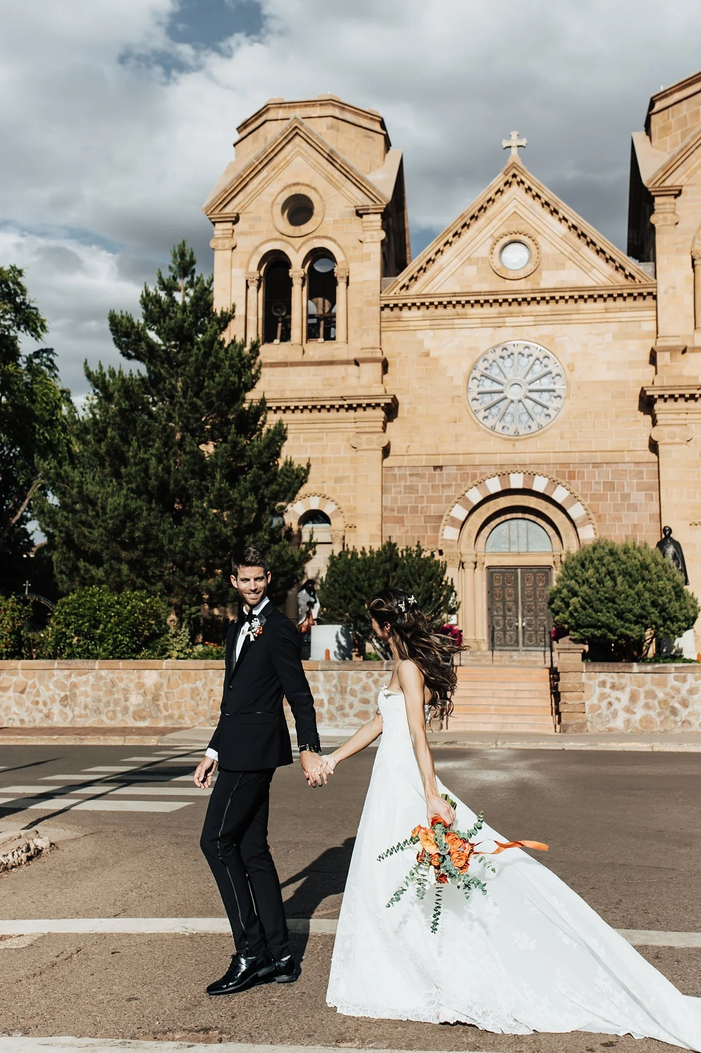 Alicia+lucia+photography+-+santa+fe+plaza+-+la+fonda+wedding+-+destination+wedding_0061.jpg