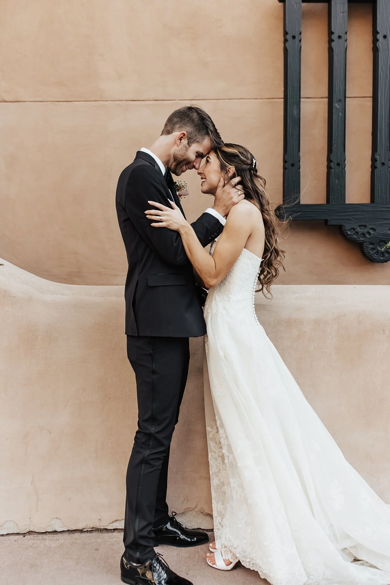 Alicia+lucia+photography+-+santa+fe+plaza+-+la+fonda+wedding+-+destination+wedding_0077.jpg