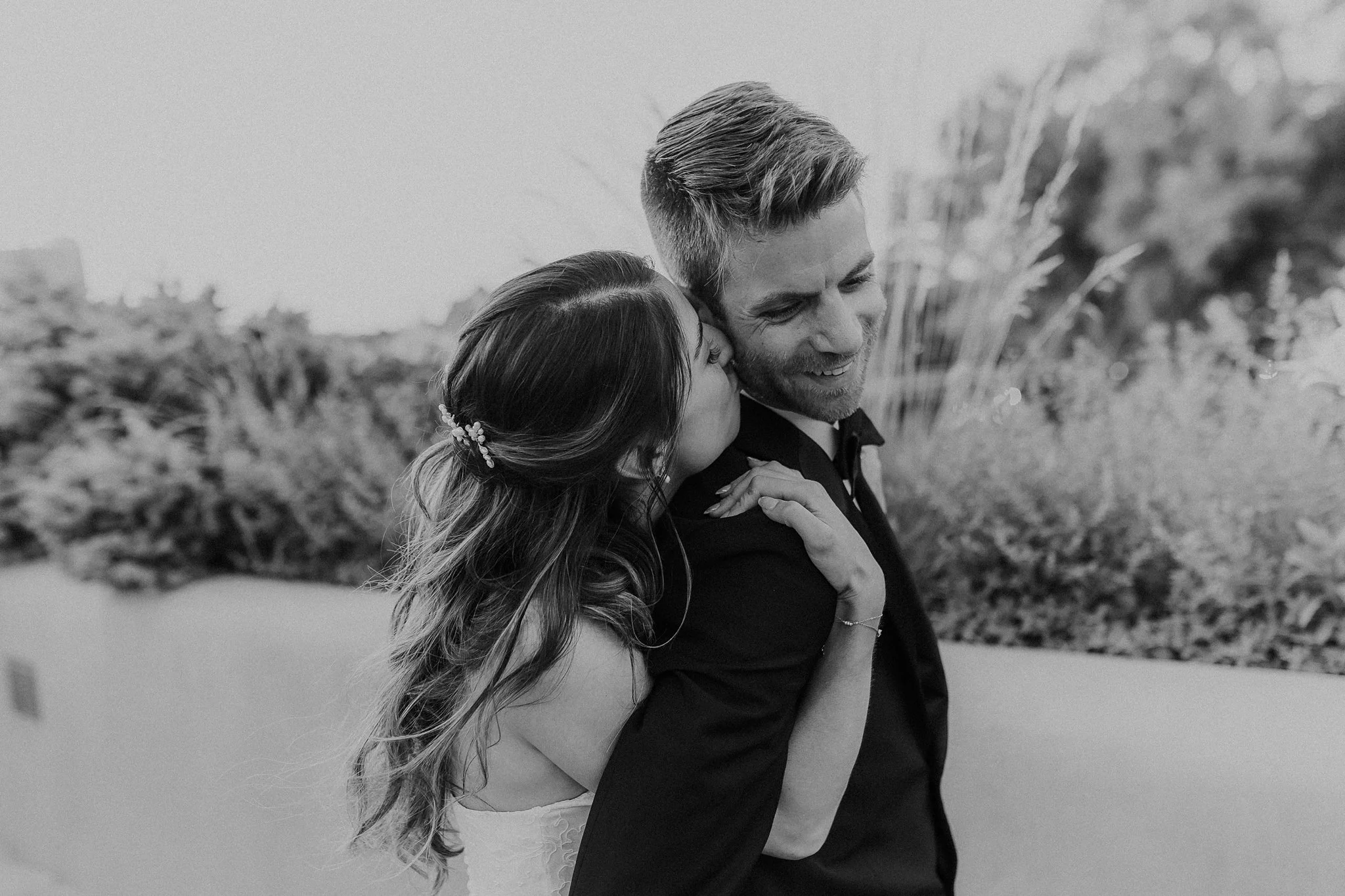 Alicia+lucia+photography+-+santa+fe+plaza+-+la+fonda+wedding+-+destination+wedding_0111.jpg