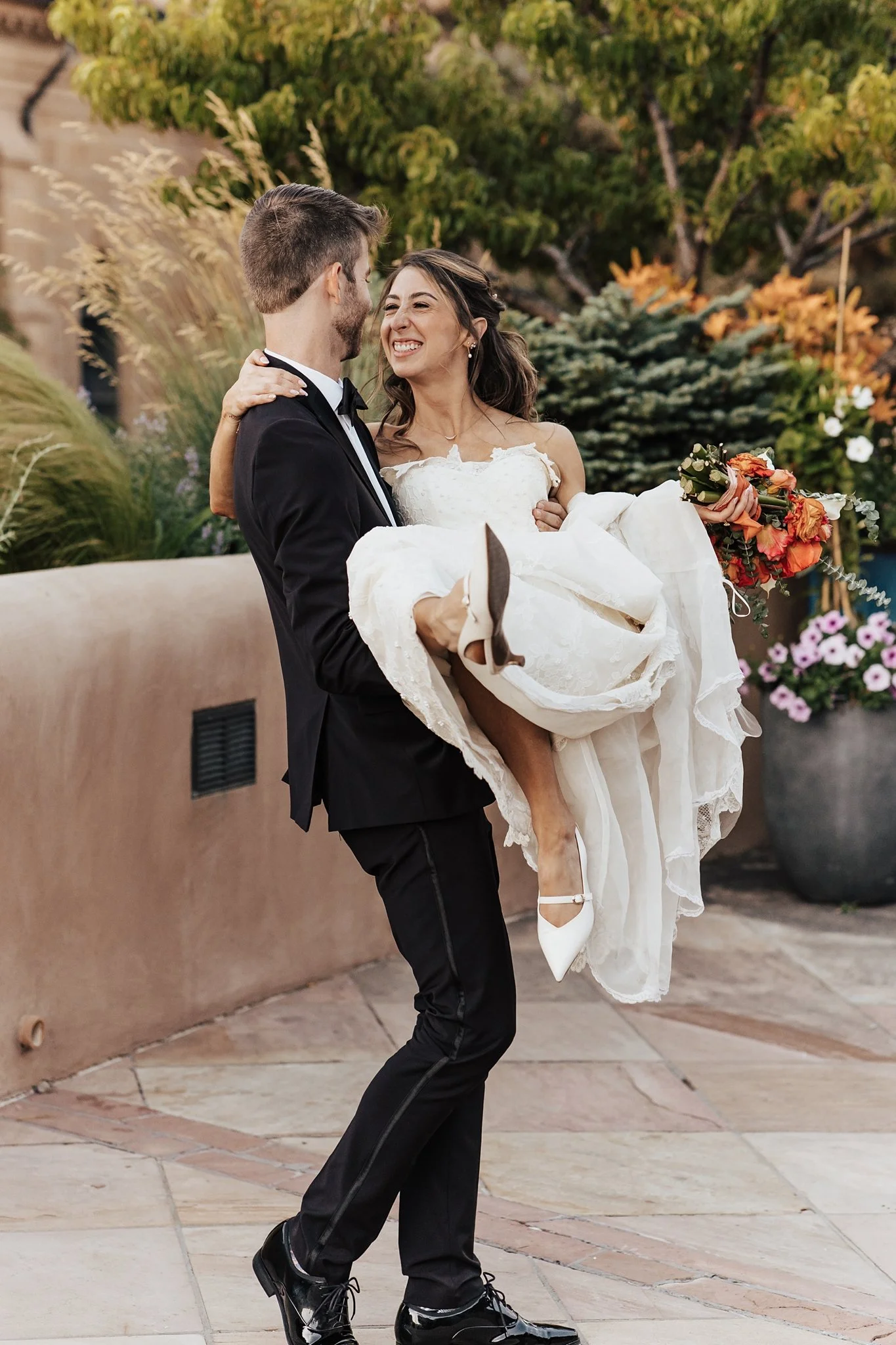 Alicia+lucia+photography+-+santa+fe+plaza+-+la+fonda+wedding+-+destination+wedding_0126.jpg