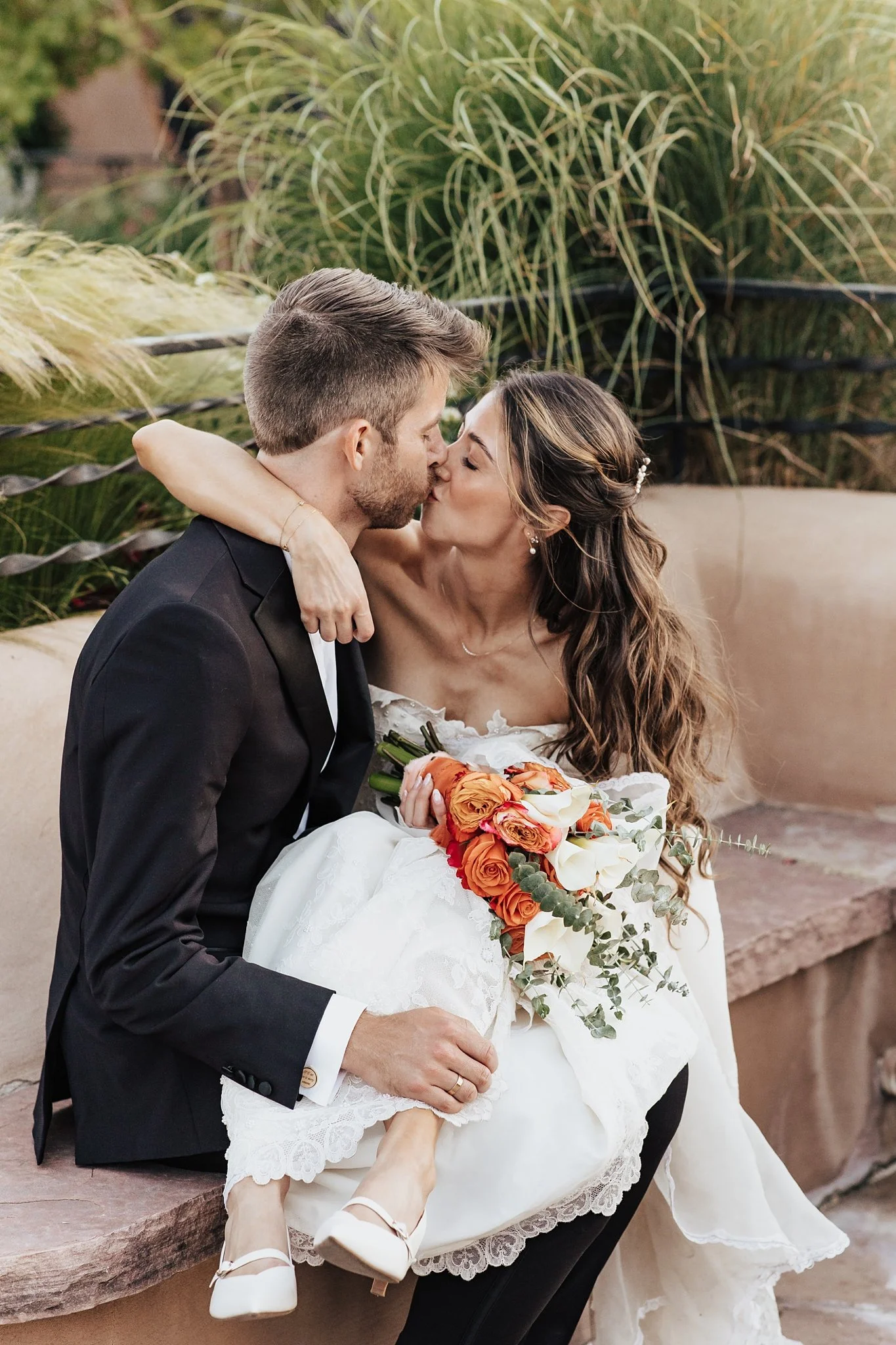 Alicia+lucia+photography+-+santa+fe+plaza+-+la+fonda+wedding+-+destination+wedding_0128.jpg