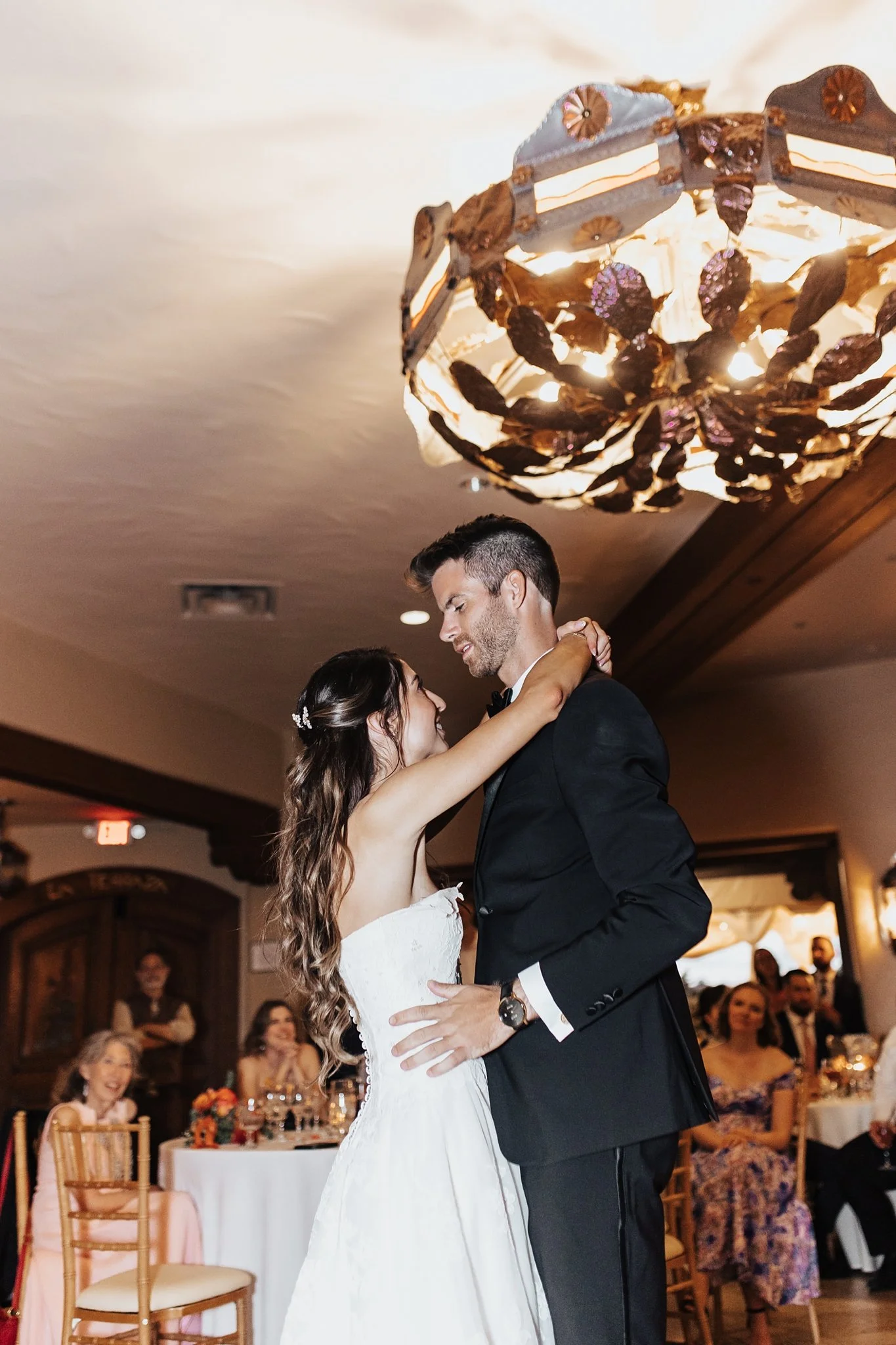 Alicia+lucia+photography+-+santa+fe+plaza+-+la+fonda+wedding+-+destination+wedding_0142.jpg