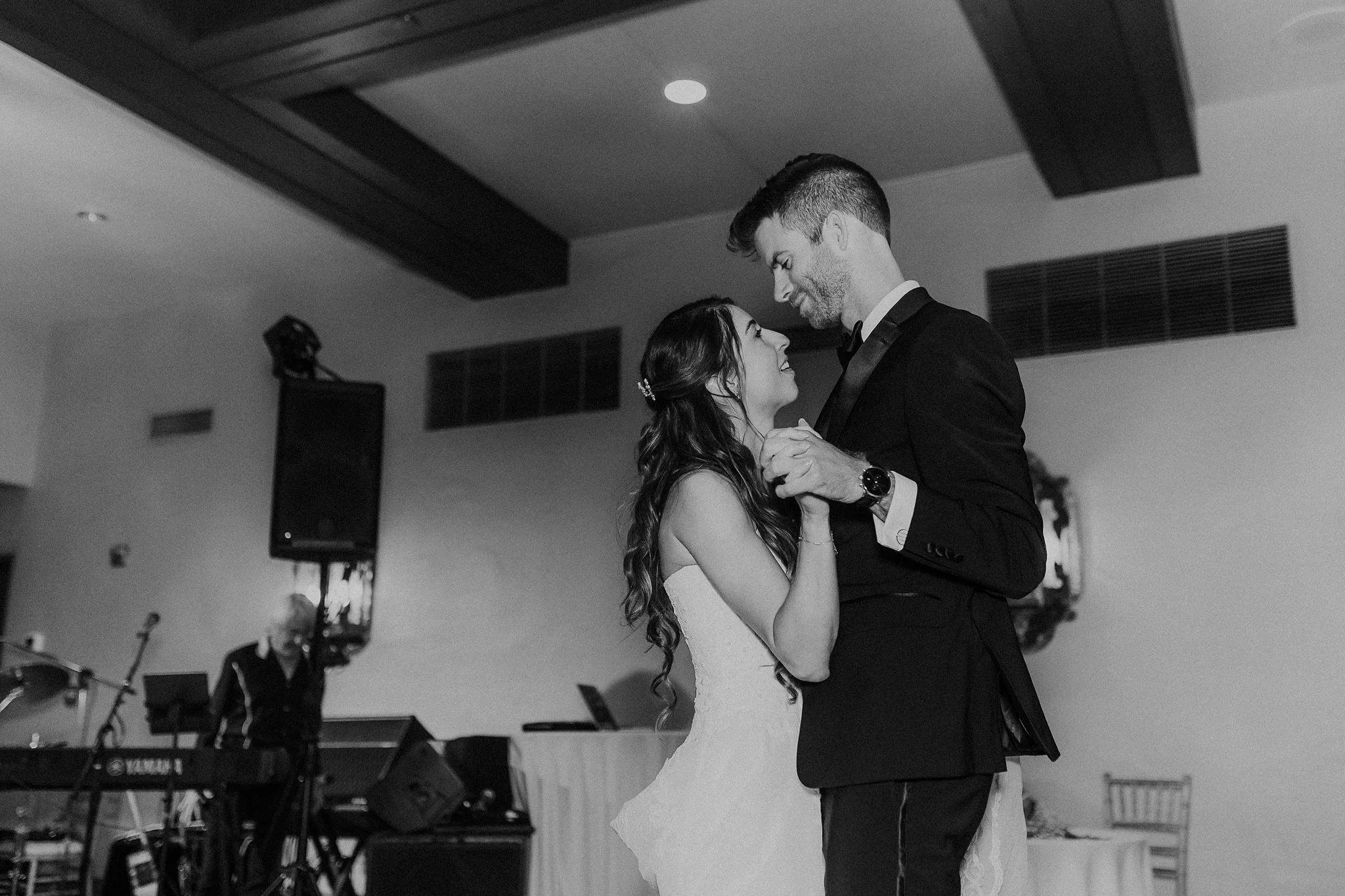Alicia+lucia+photography+-+santa+fe+plaza+-+la+fonda+wedding+-+destination+wedding_0144.jpg