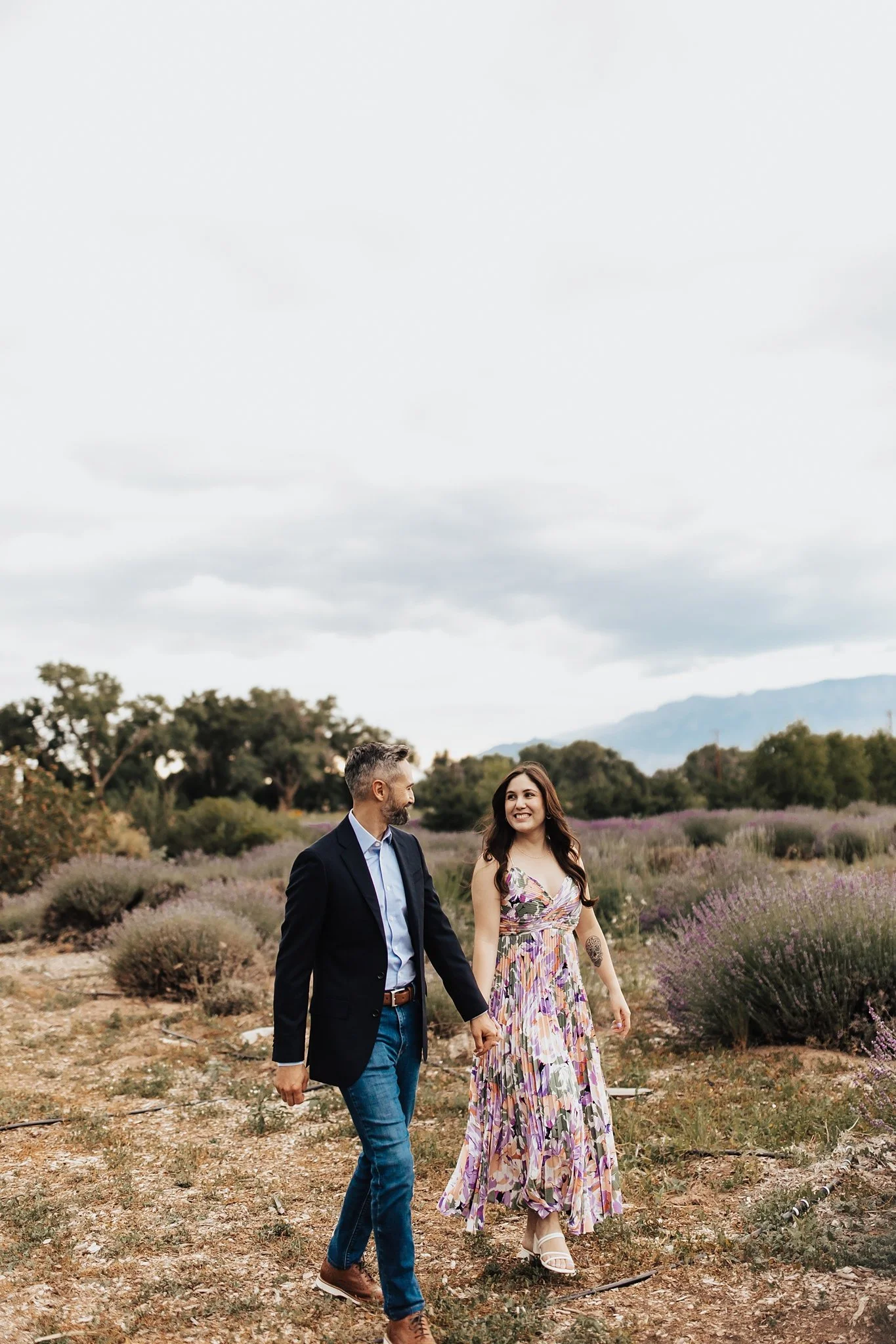 Alicia+lucia+photography+-+los+poblanos+wedding+-+los+poblanos+engagement+-+los+poblanos+farm_0011.jpg