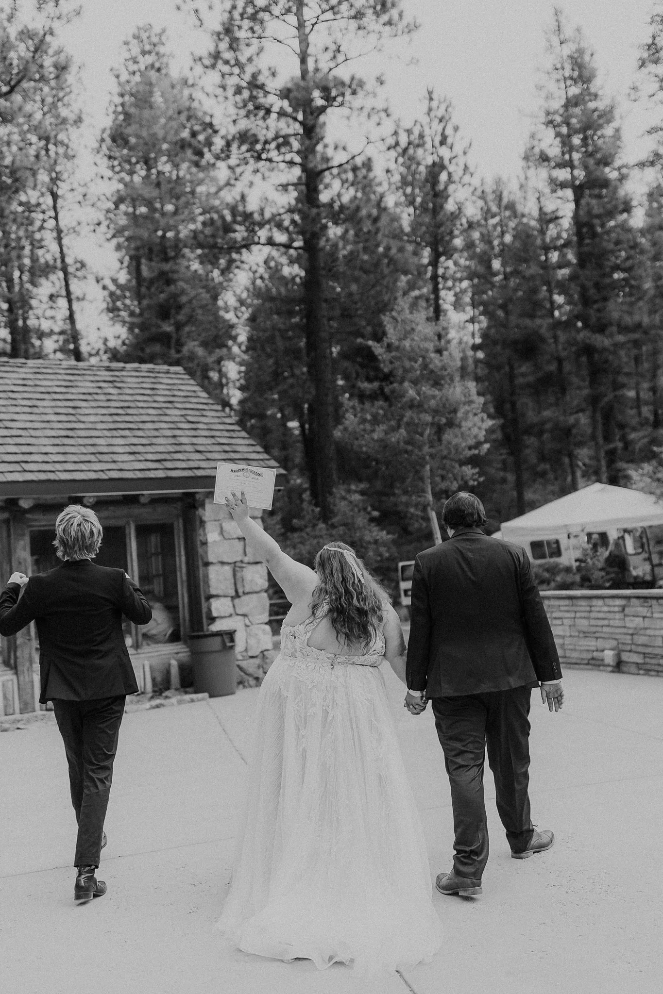 Alicia+lucia+photography+-+hyde+state+park+-+forest+wedding+-+woodland+wedding+-+destination+wedding_0076.jpg