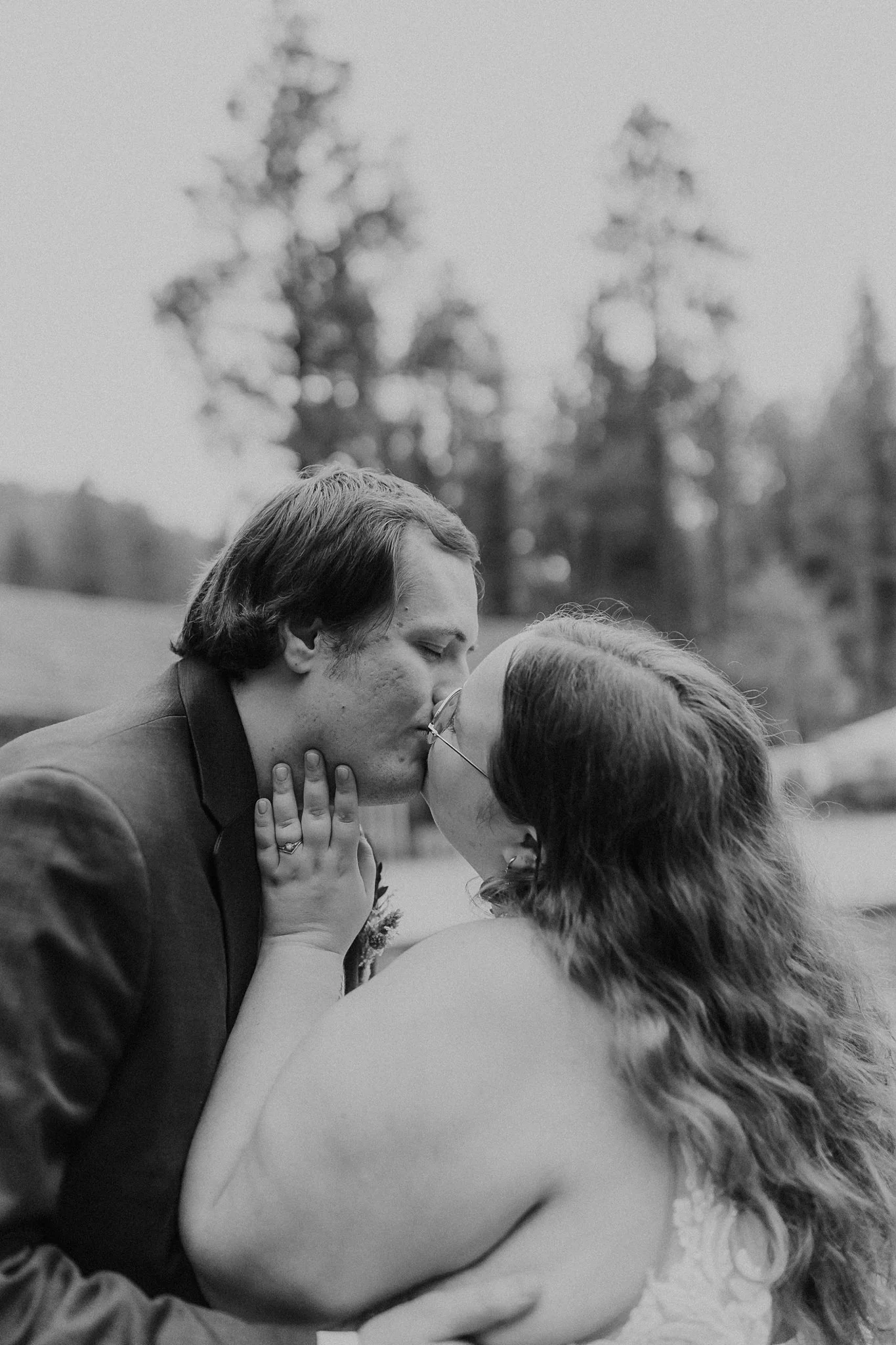 Alicia+lucia+photography+-+hyde+state+park+-+forest+wedding+-+woodland+wedding+-+destination+wedding_0086.jpg