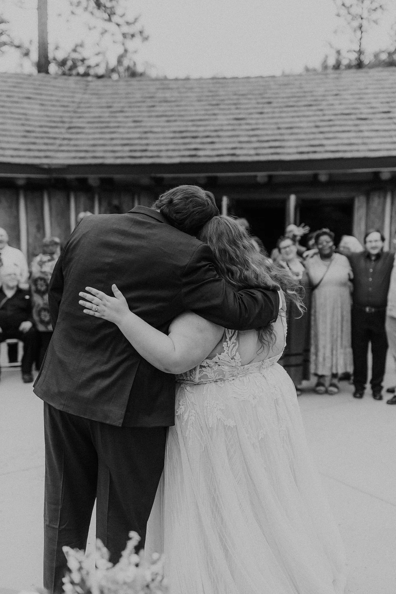 Alicia+lucia+photography+-+hyde+state+park+-+forest+wedding+-+woodland+wedding+-+destination+wedding_0143.jpg