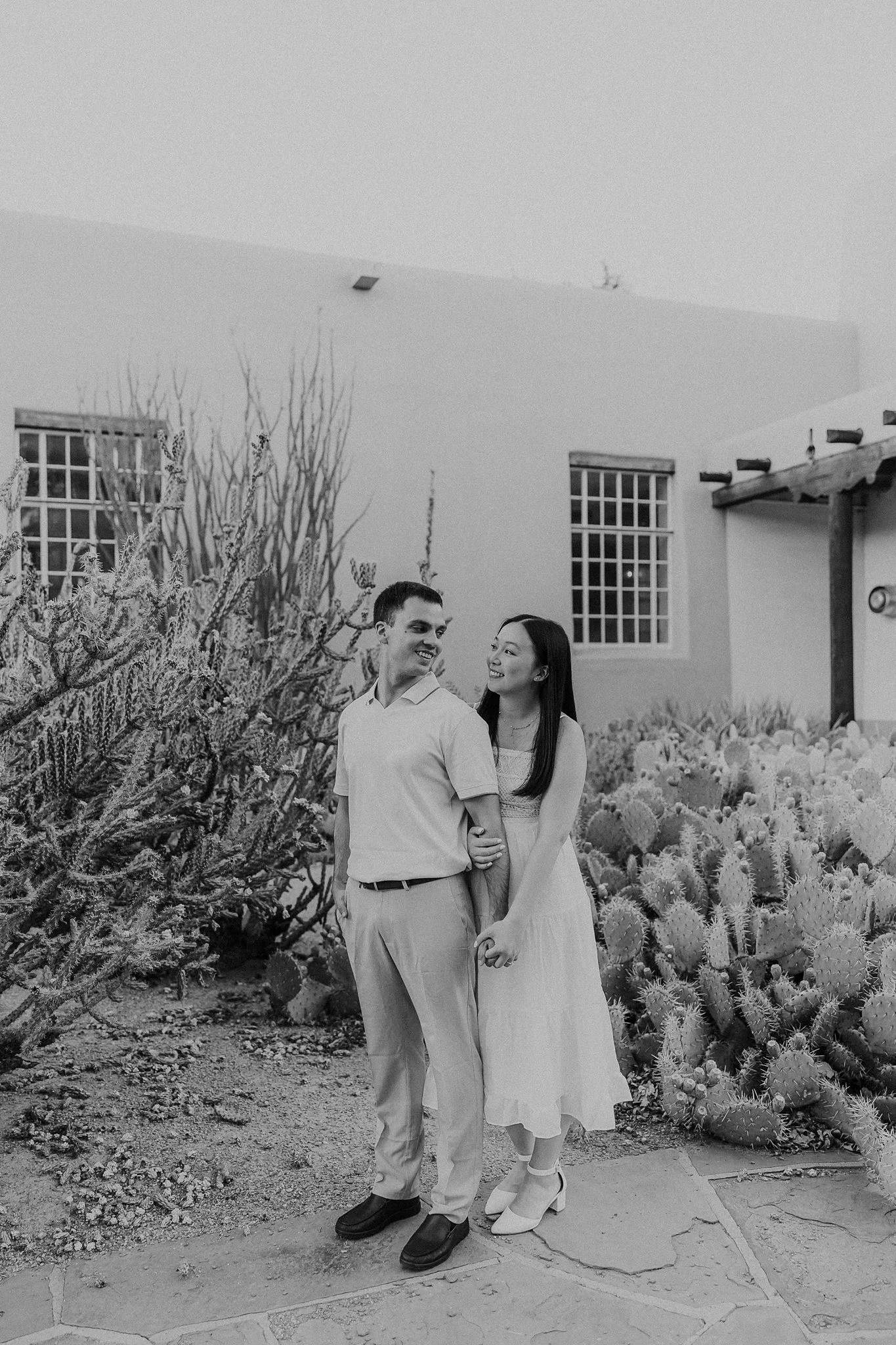 Alicia+lucia+photography+-+southwest+engagement+-+garden+engagement+-+new+mexico+engagement_0026.jpg