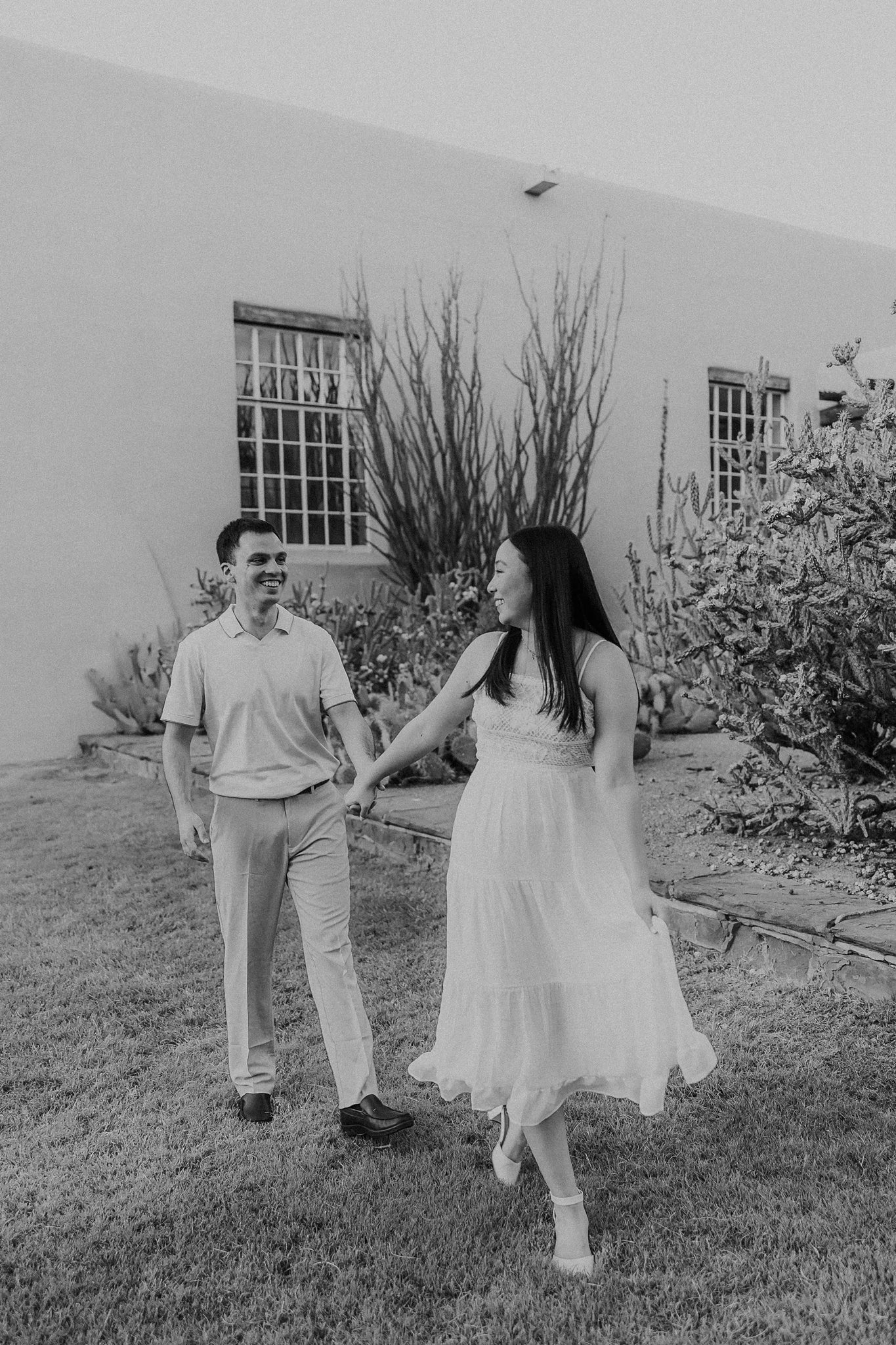 Alicia+lucia+photography+-+southwest+engagement+-+garden+engagement+-+new+mexico+engagement_0040.jpg