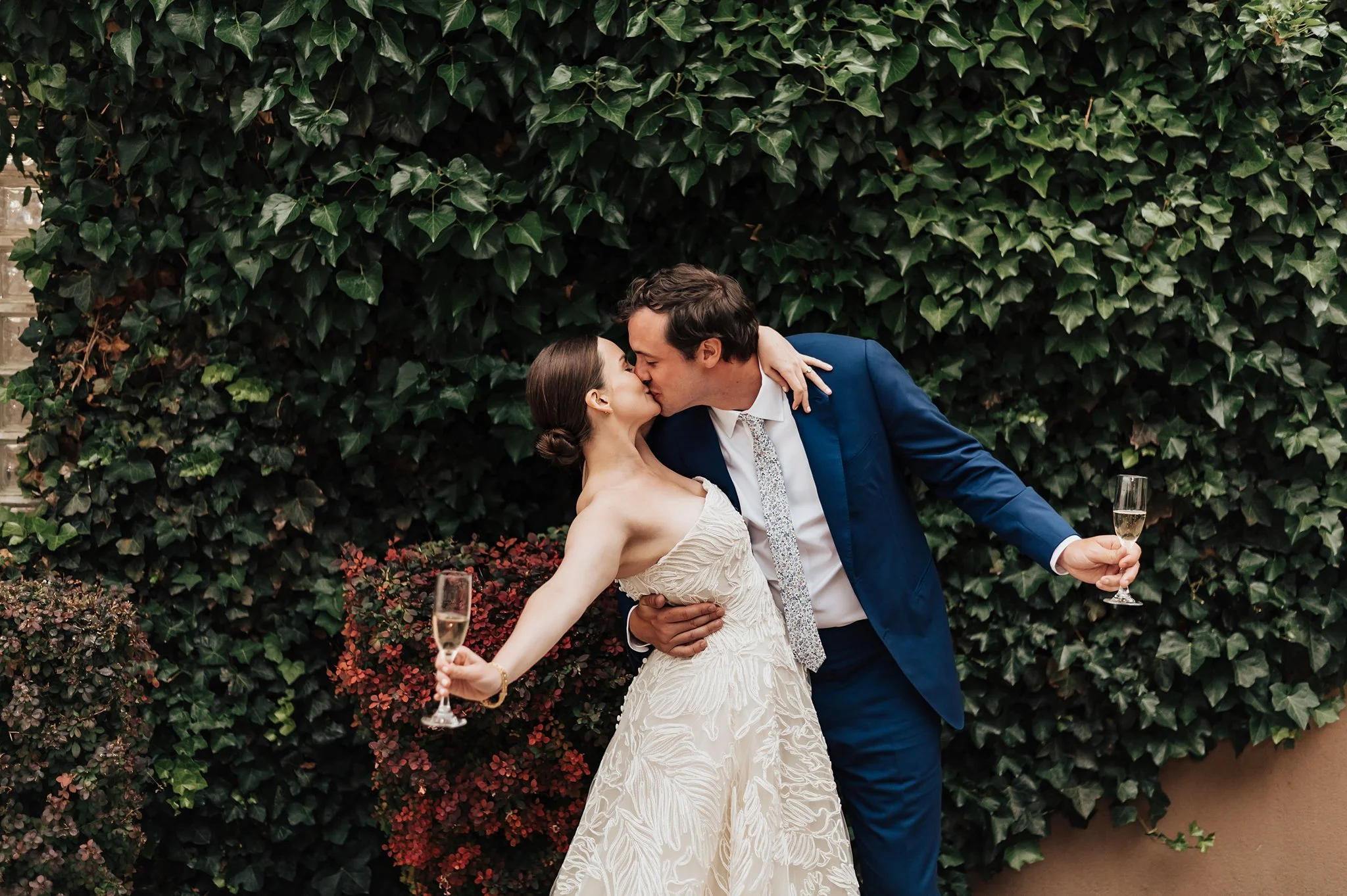 Alicia+lucia+photography+-+garden+wedding+-+gerald+peters+wedding+-+la+posada+wedding_0001.jpg