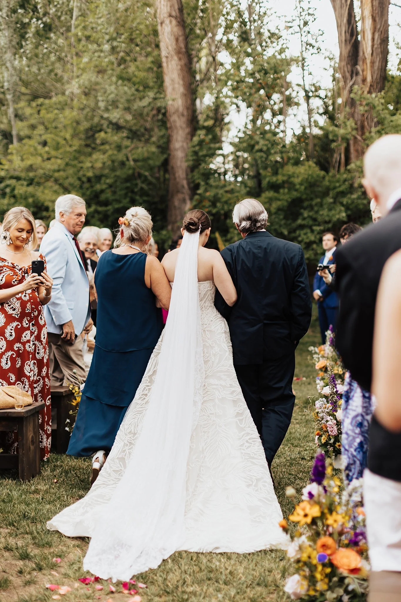 Alicia+lucia+photography+-+garden+wedding+-+gerald+peters+wedding+-+la+posada+wedding_0048.jpg