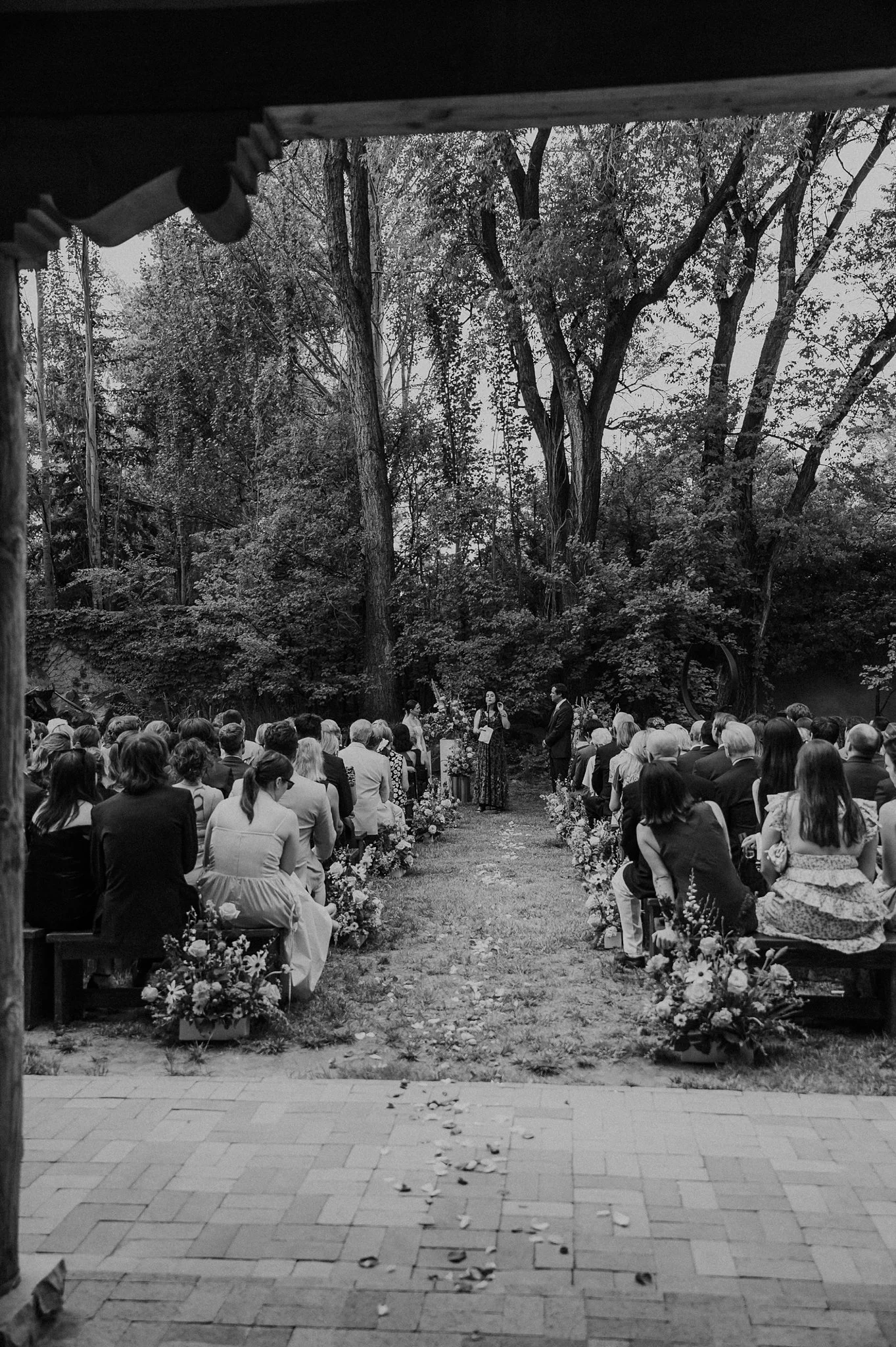 Alicia+lucia+photography+-+garden+wedding+-+gerald+peters+wedding+-+la+posada+wedding_0053.jpg