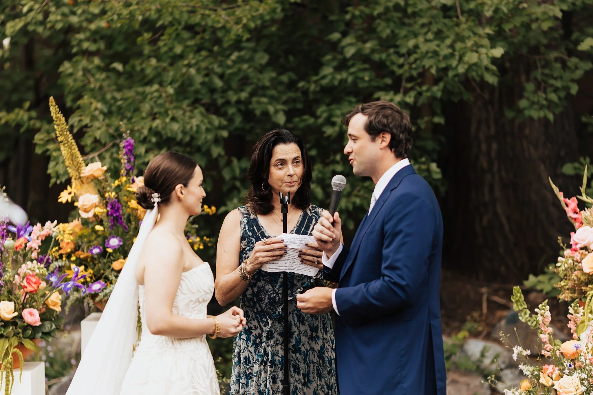 Alicia+lucia+photography+-+garden+wedding+-+gerald+peters+wedding+-+la+posada+wedding_0058.jpg