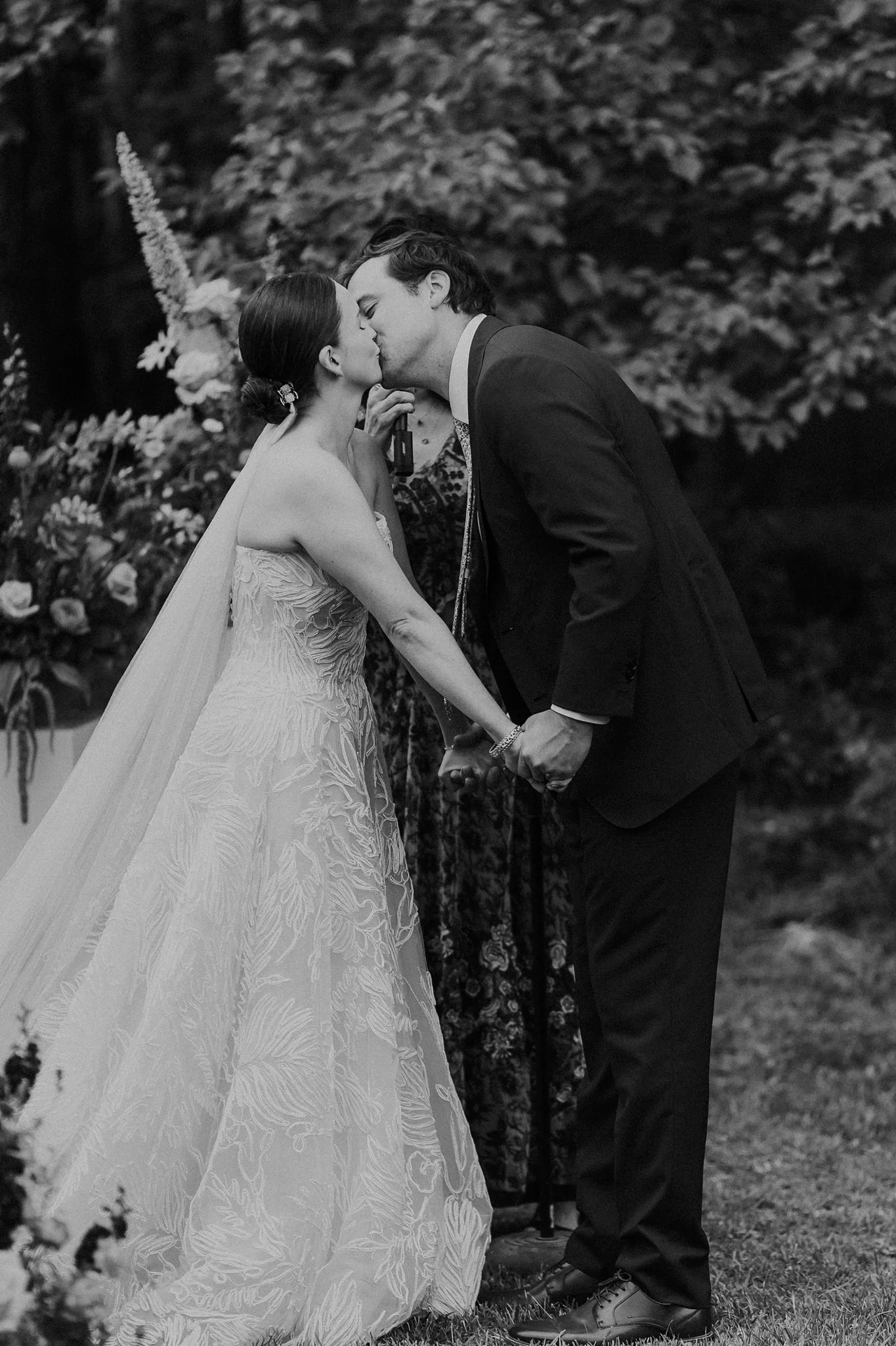 Alicia+lucia+photography+-+garden+wedding+-+gerald+peters+wedding+-+la+posada+wedding_0062.jpg