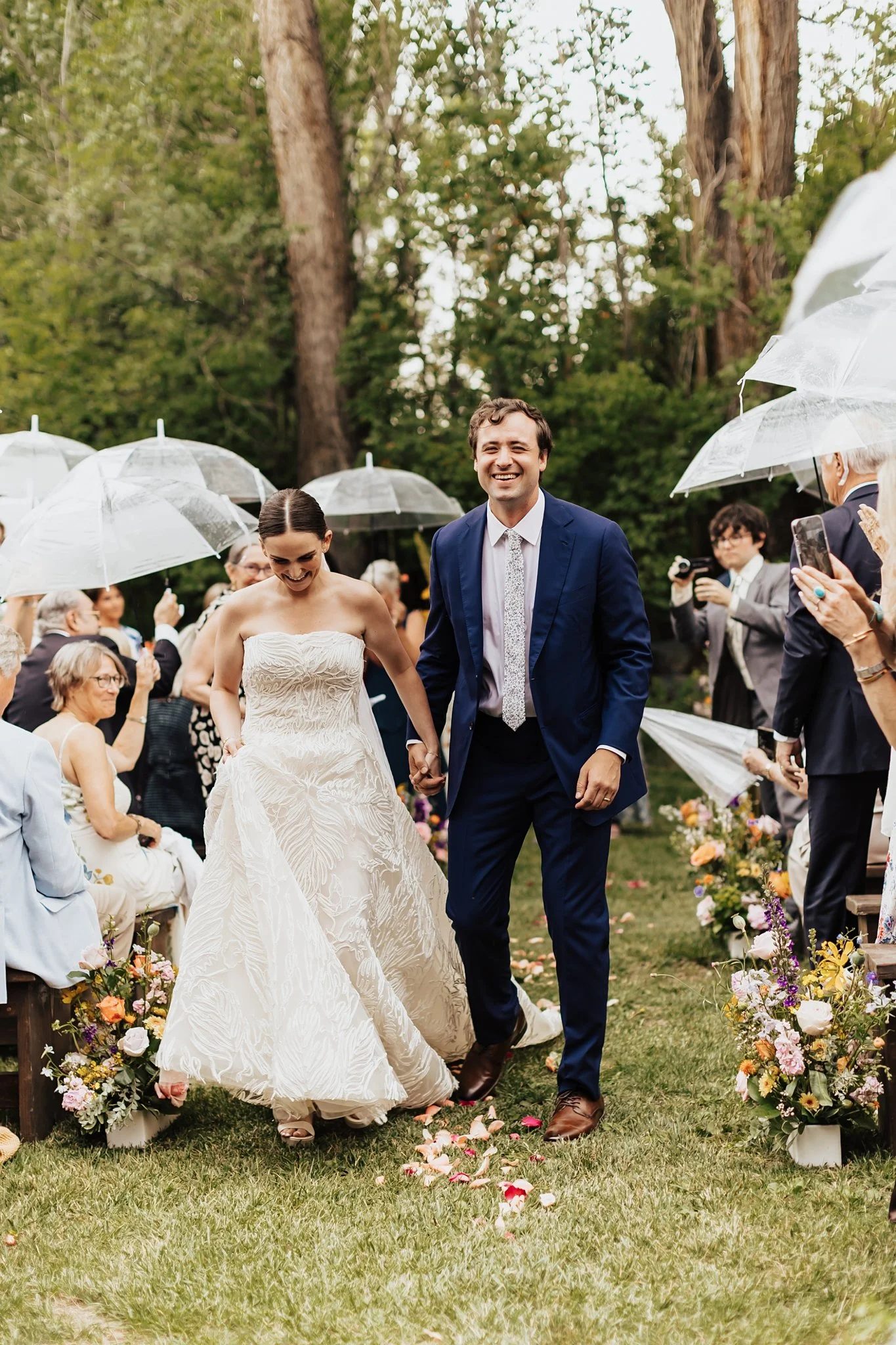 Alicia+lucia+photography+-+garden+wedding+-+gerald+peters+wedding+-+la+posada+wedding_0065.jpg