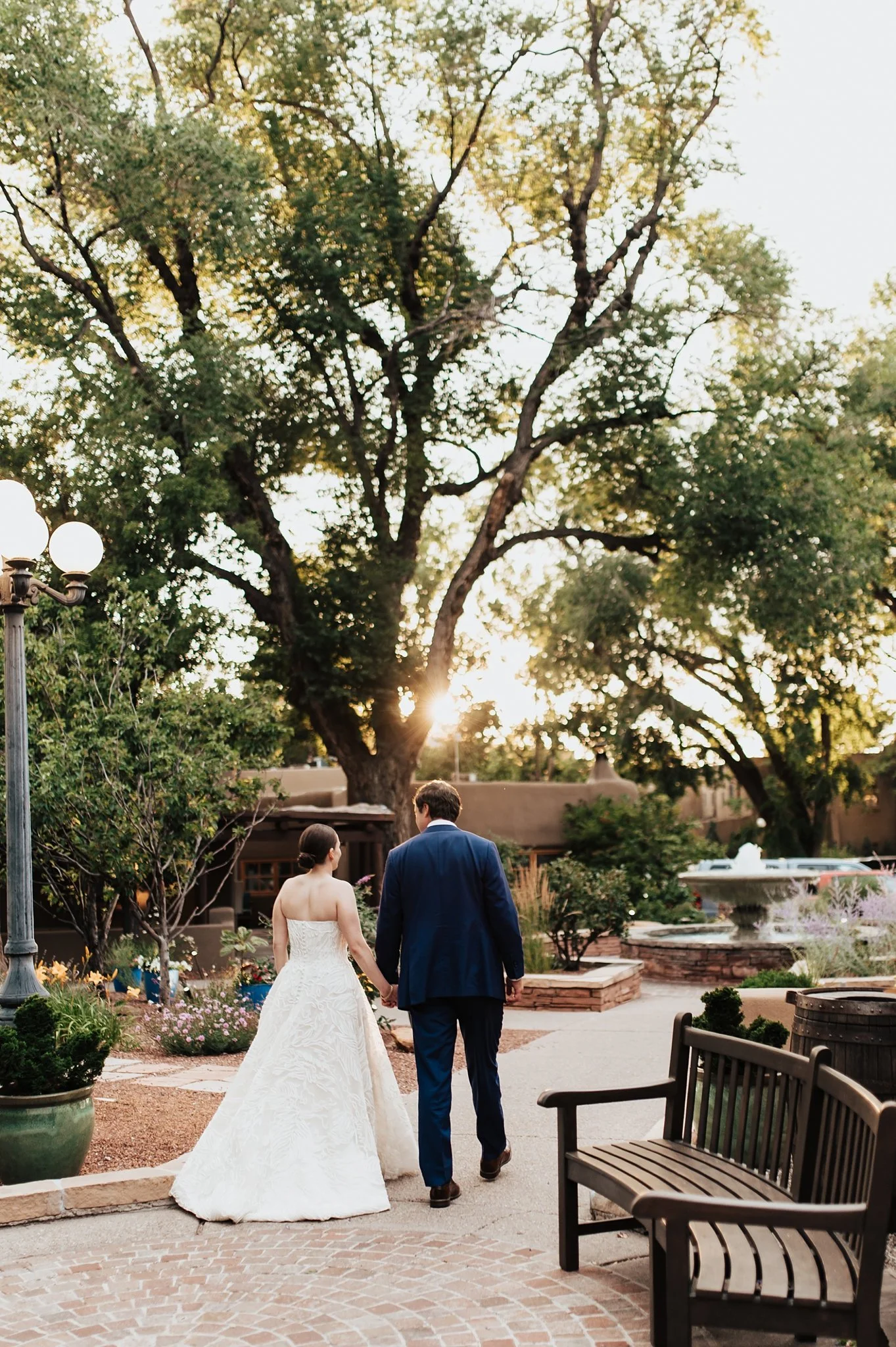 Alicia+lucia+photography+-+garden+wedding+-+gerald+peters+wedding+-+la+posada+wedding_0136.jpg