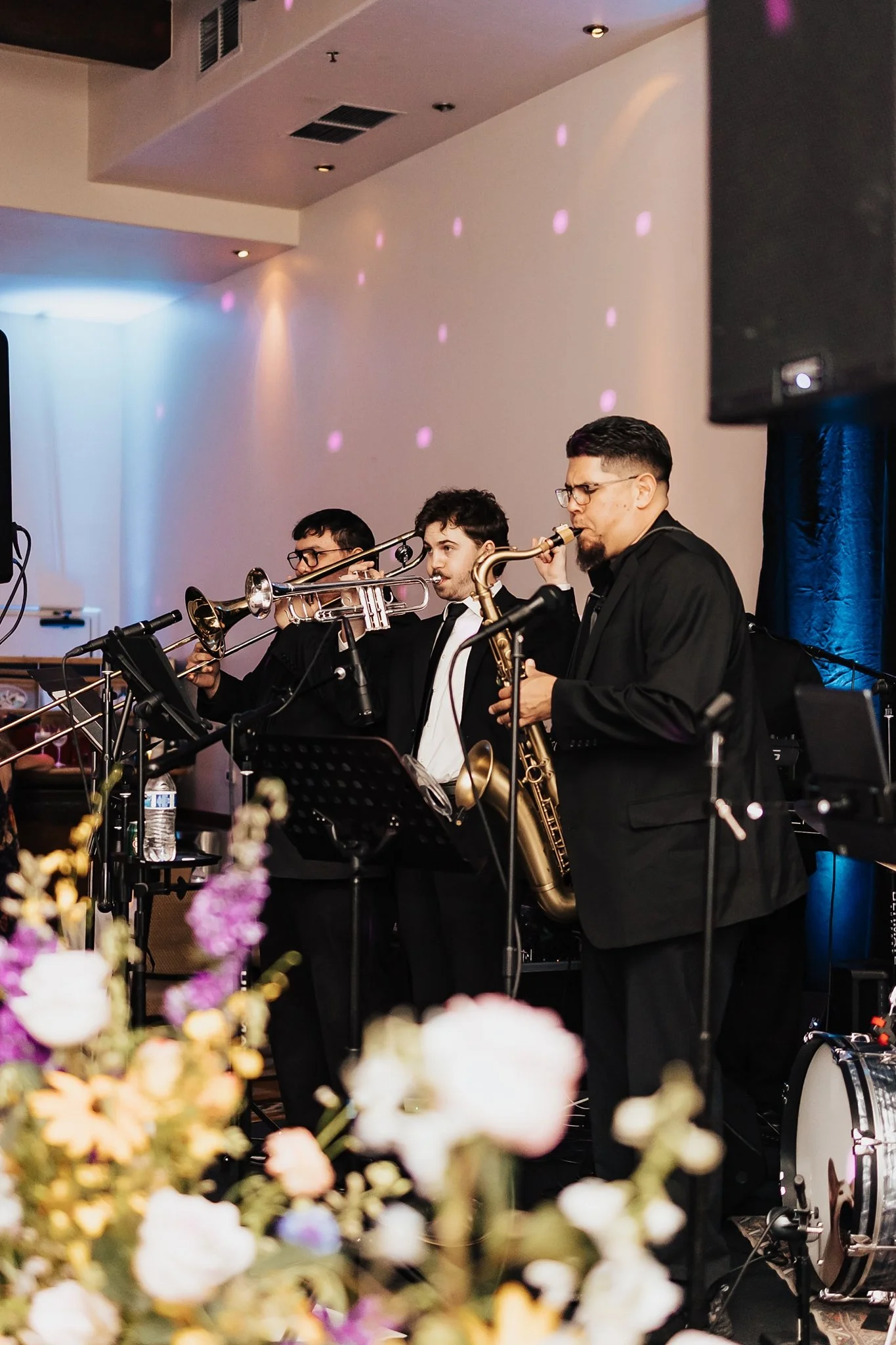 Alicia+lucia+photography+-+garden+wedding+-+gerald+peters+wedding+-+la+posada+wedding_0162.jpg