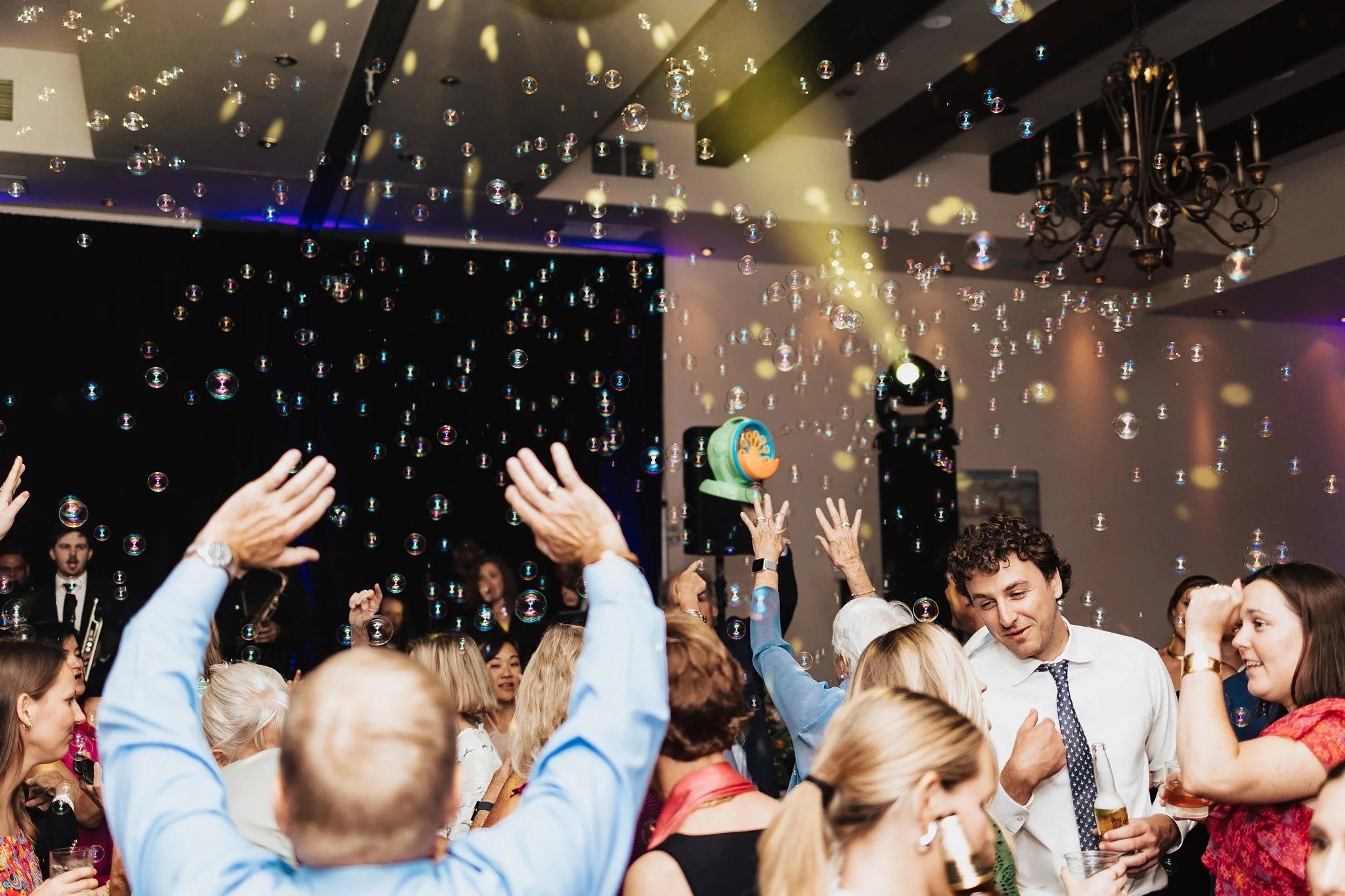 Alicia+lucia+photography+-+garden+wedding+-+gerald+peters+wedding+-+la+posada+wedding_0171.jpg