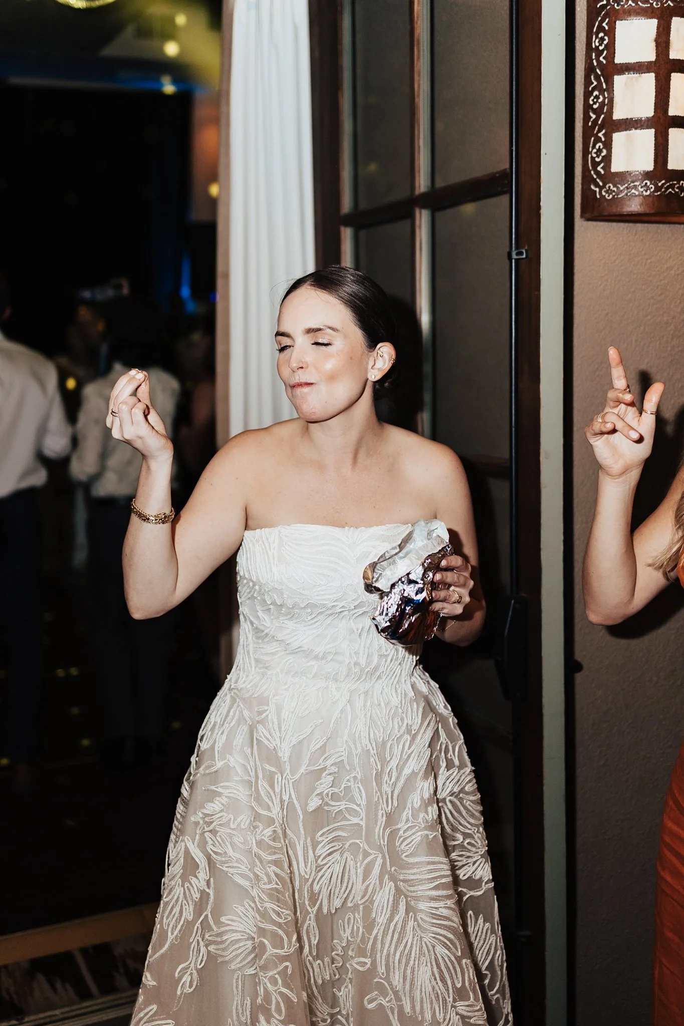 Alicia+lucia+photography+-+garden+wedding+-+gerald+peters+wedding+-+la+posada+wedding_0185.jpg