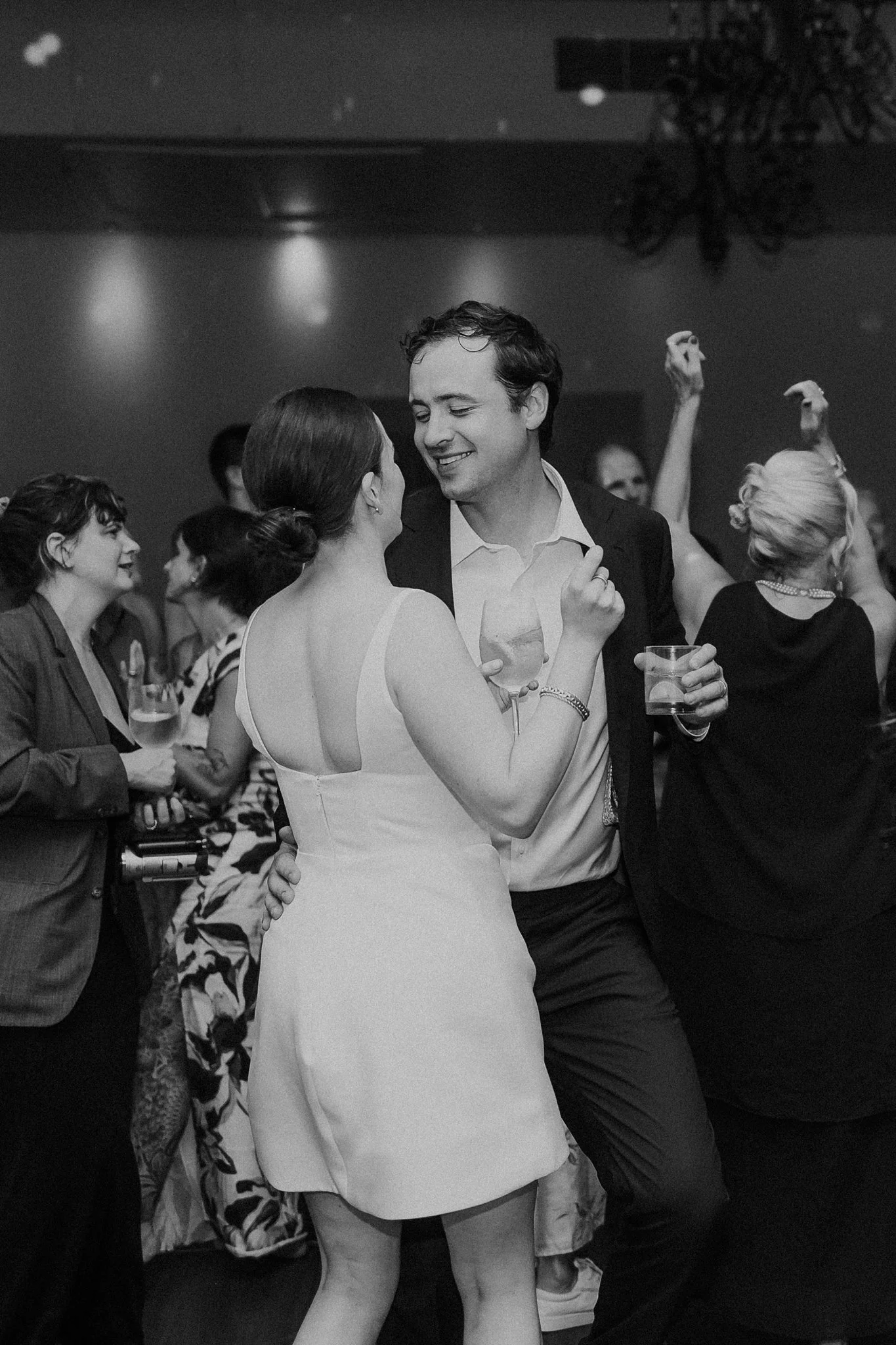 Alicia+lucia+photography+-+garden+wedding+-+gerald+peters+wedding+-+la+posada+wedding_0192.jpg