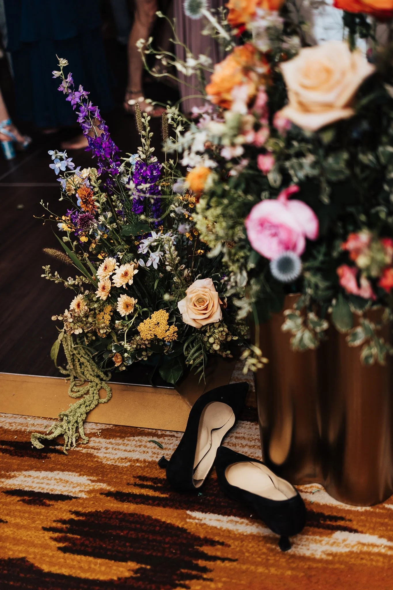 Alicia+lucia+photography+-+garden+wedding+-+gerald+peters+wedding+-+la+posada+wedding_0195.jpg